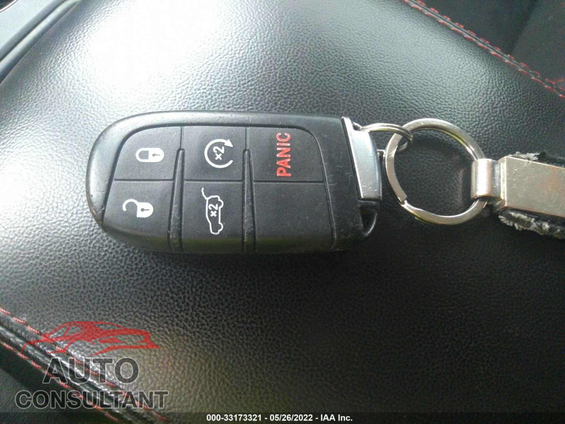 DODGE DURANGO 2018 - 1C4RDJDG7JC362626