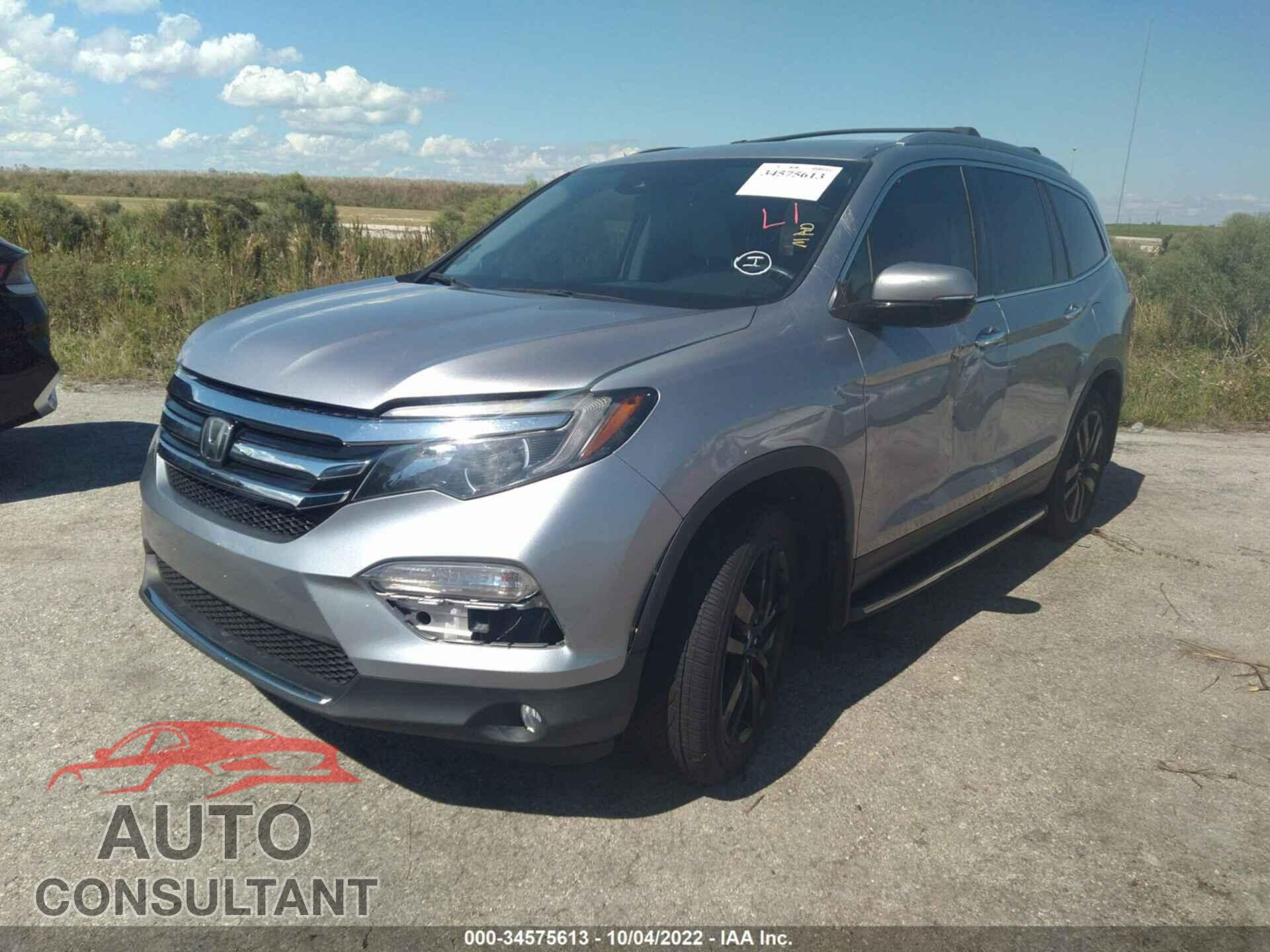 HONDA PILOT 2017 - 5FNYF6H93HB038908