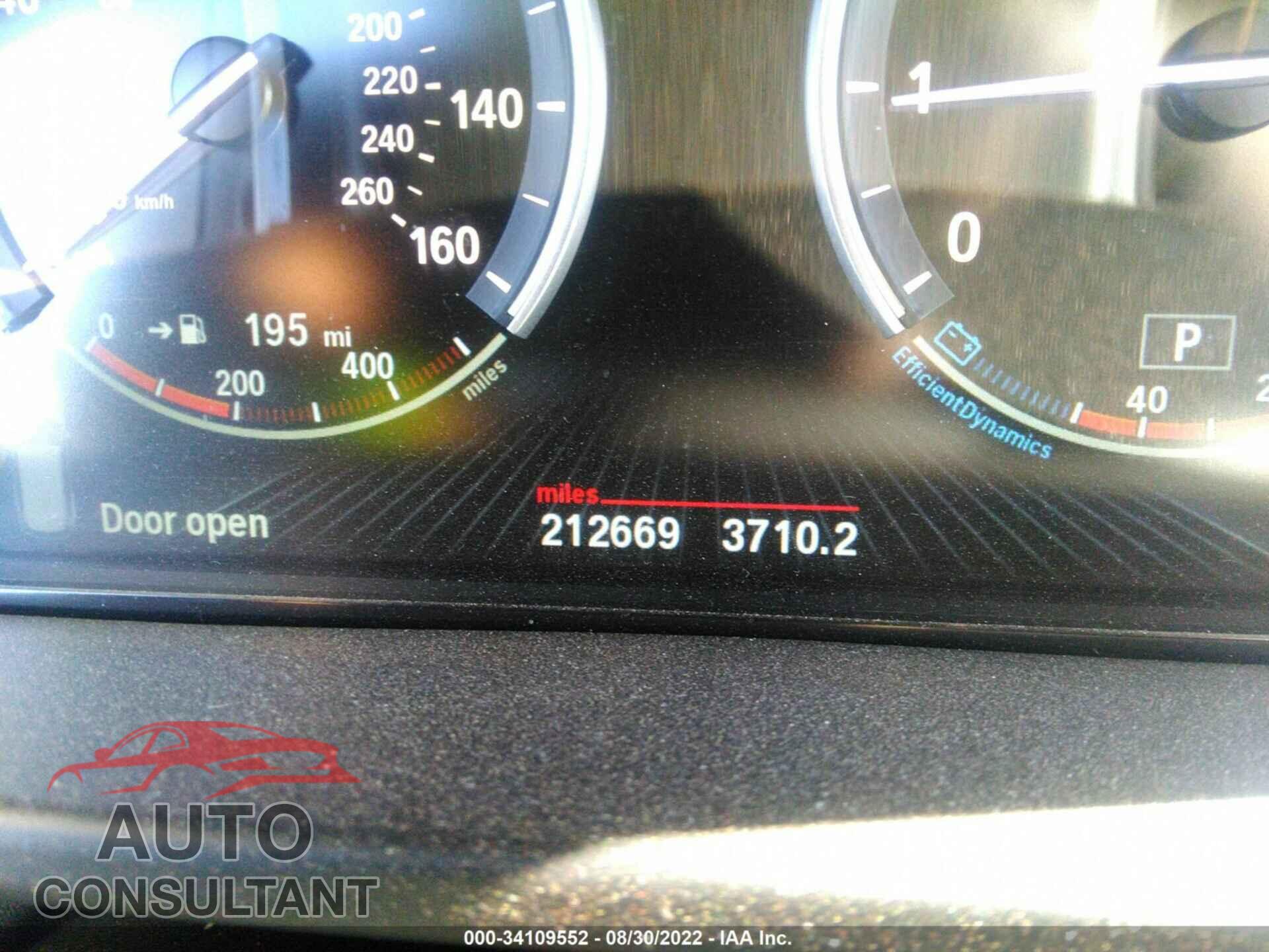 BMW X5 2014 - 5UXKR2C55E0H33381