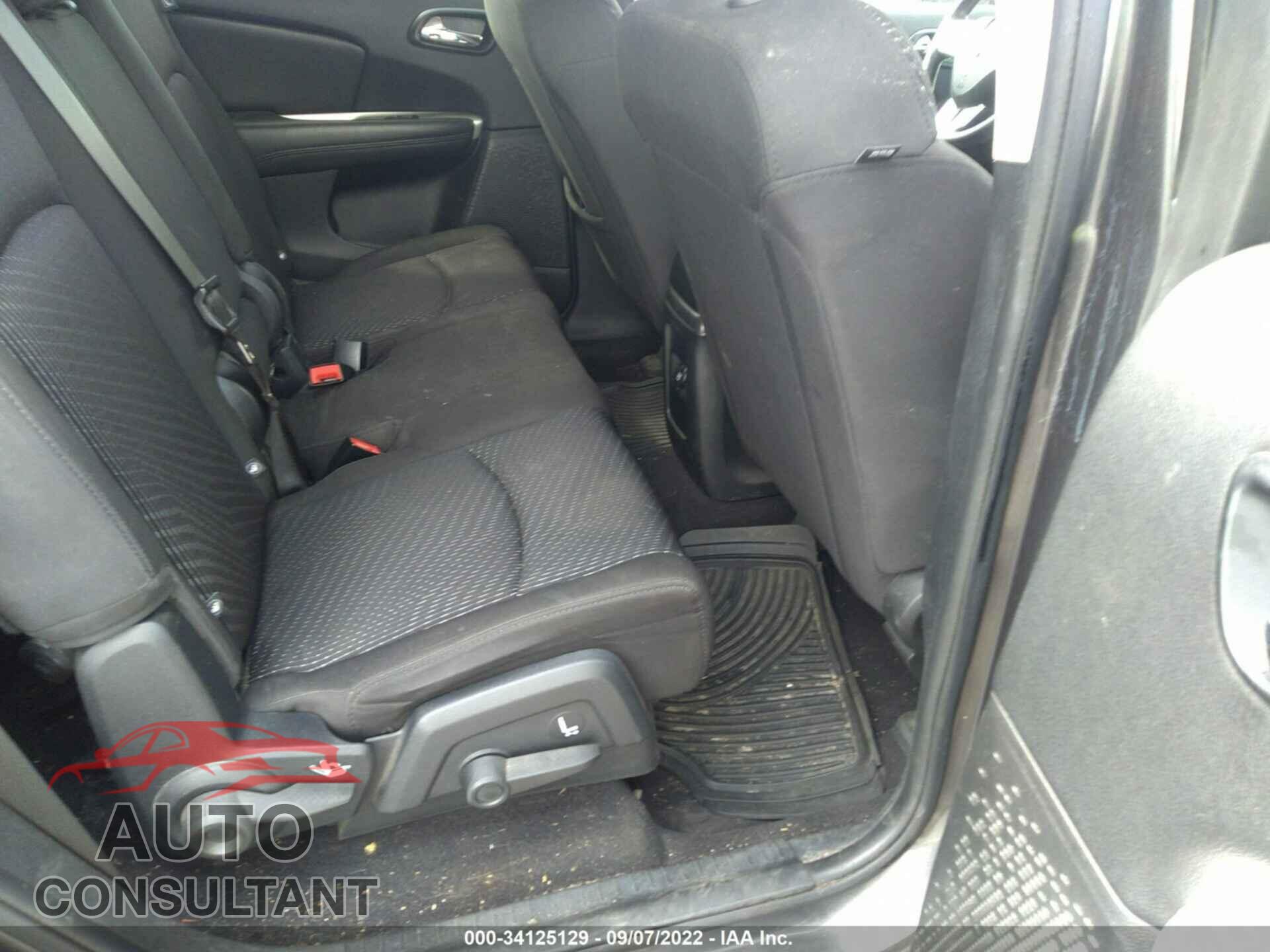 DODGE JOURNEY 2016 - 3C4PDCBG5GT238647