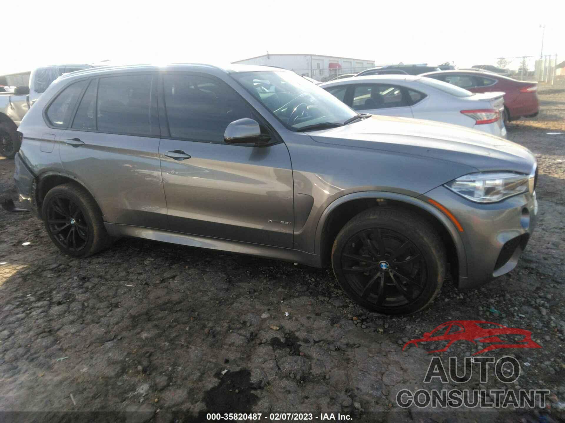 BMW X5 2018 - 5UXKR0C58JL074206