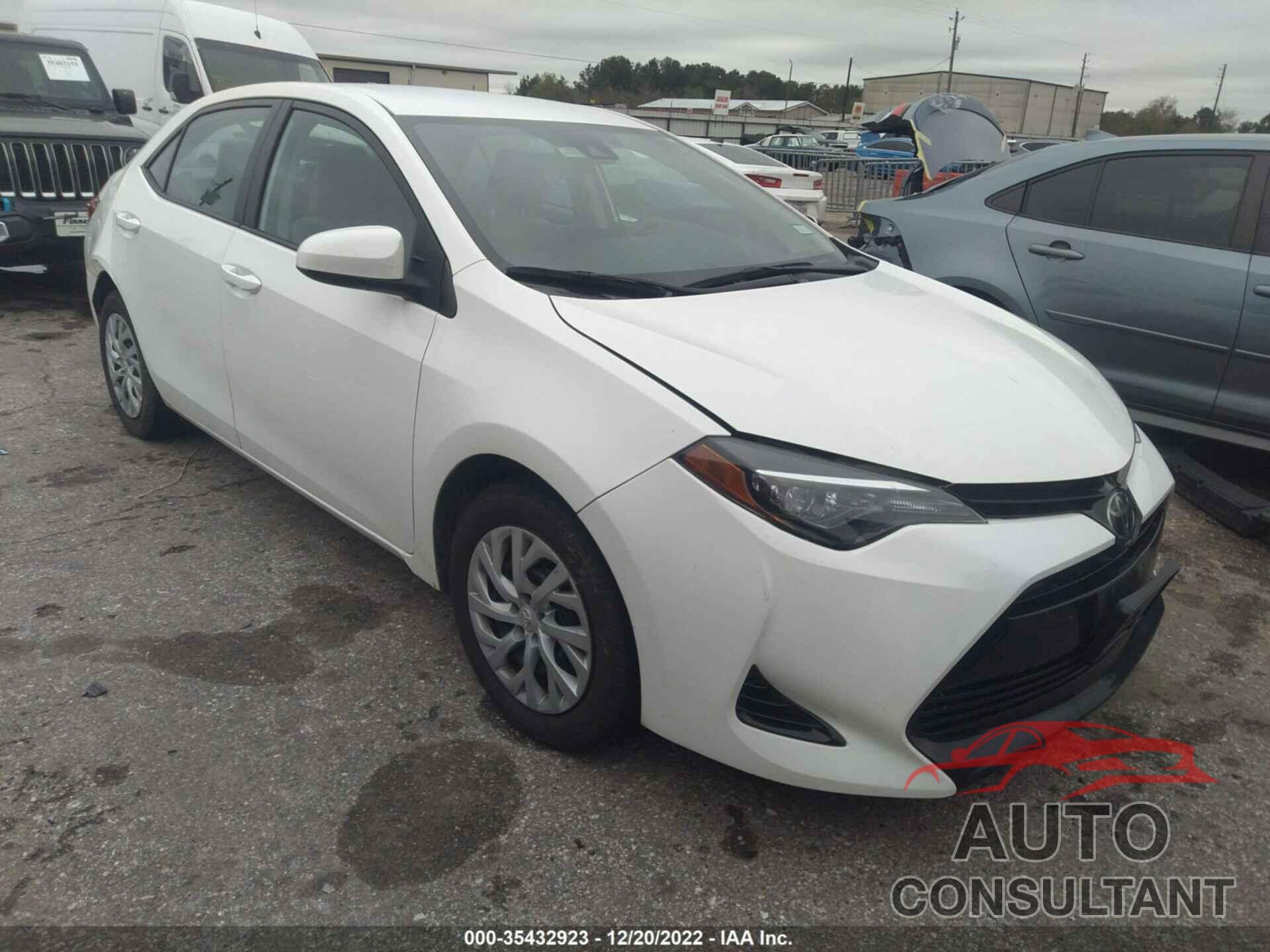TOYOTA COROLLA 2018 - 5YFBURHE9JP783795