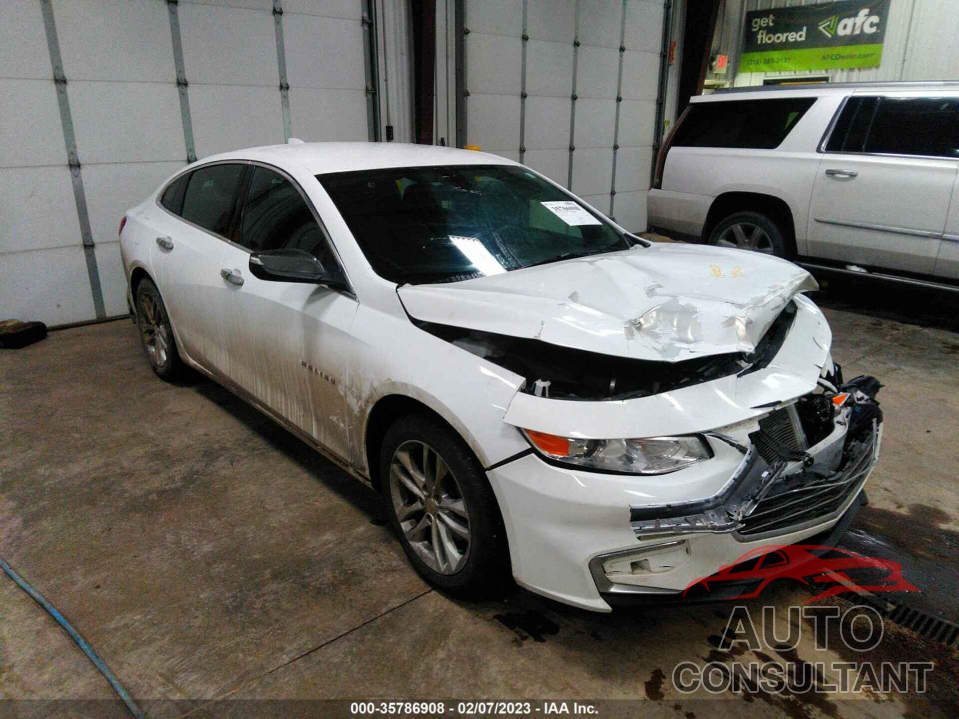 CHEVROLET MALIBU 2017 - 1G1ZE5ST1HF130755