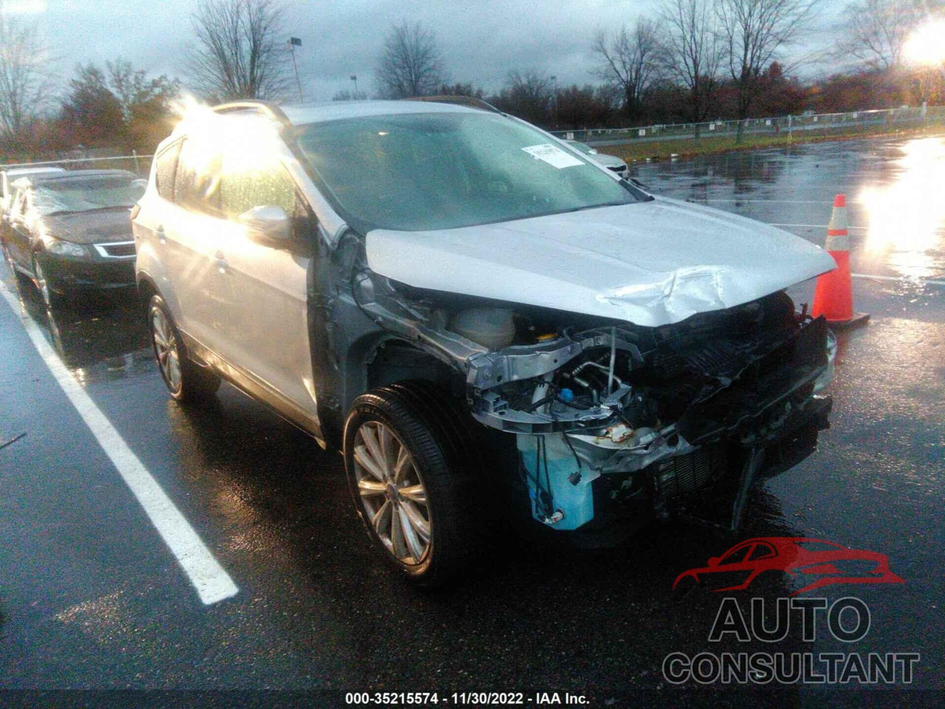 FORD ESCAPE 2019 - 1FMCU9HD6KUA73099