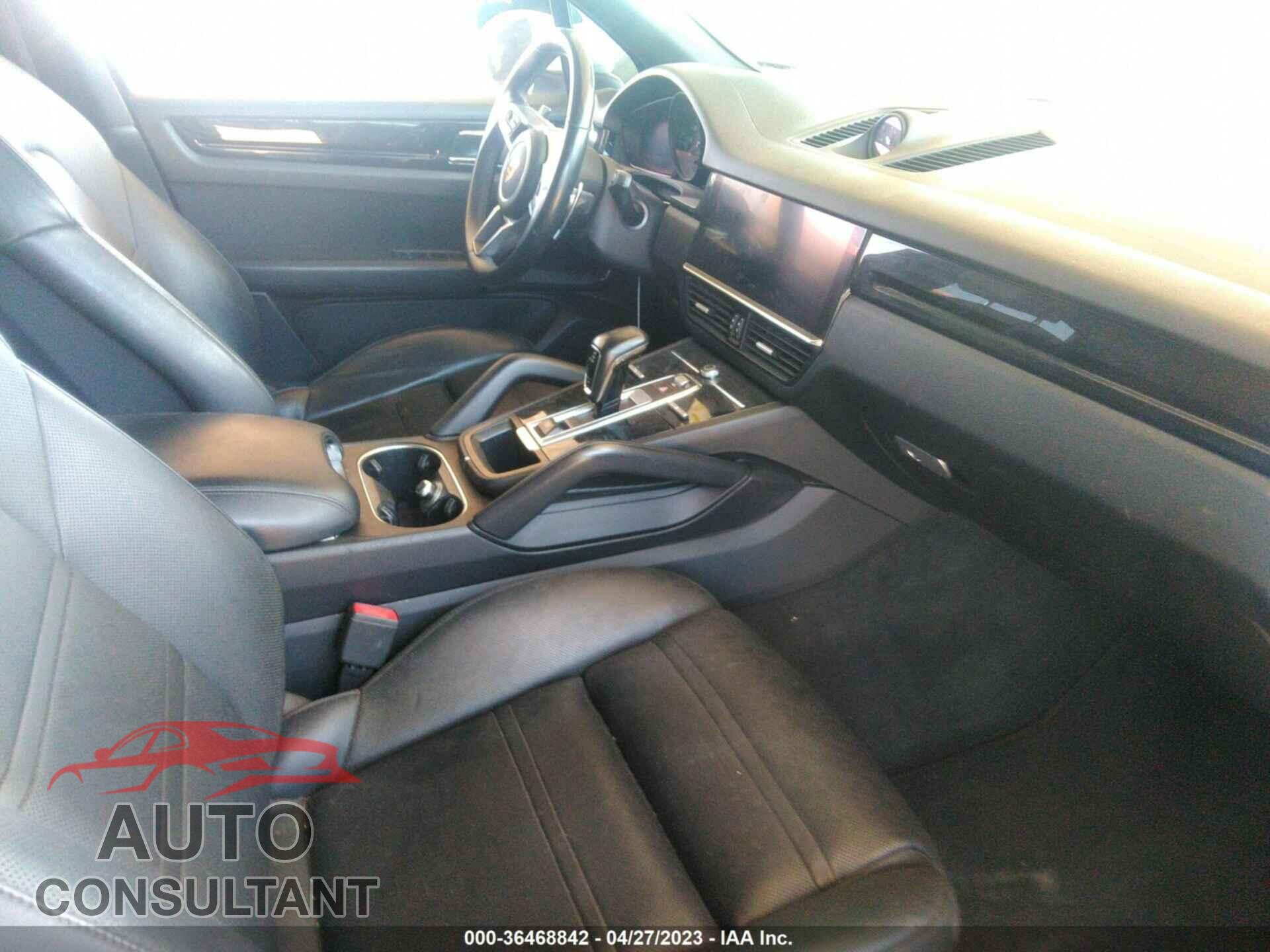 PORSCHE CAYENNE 2019 - WP1AA2AY4KDA04788