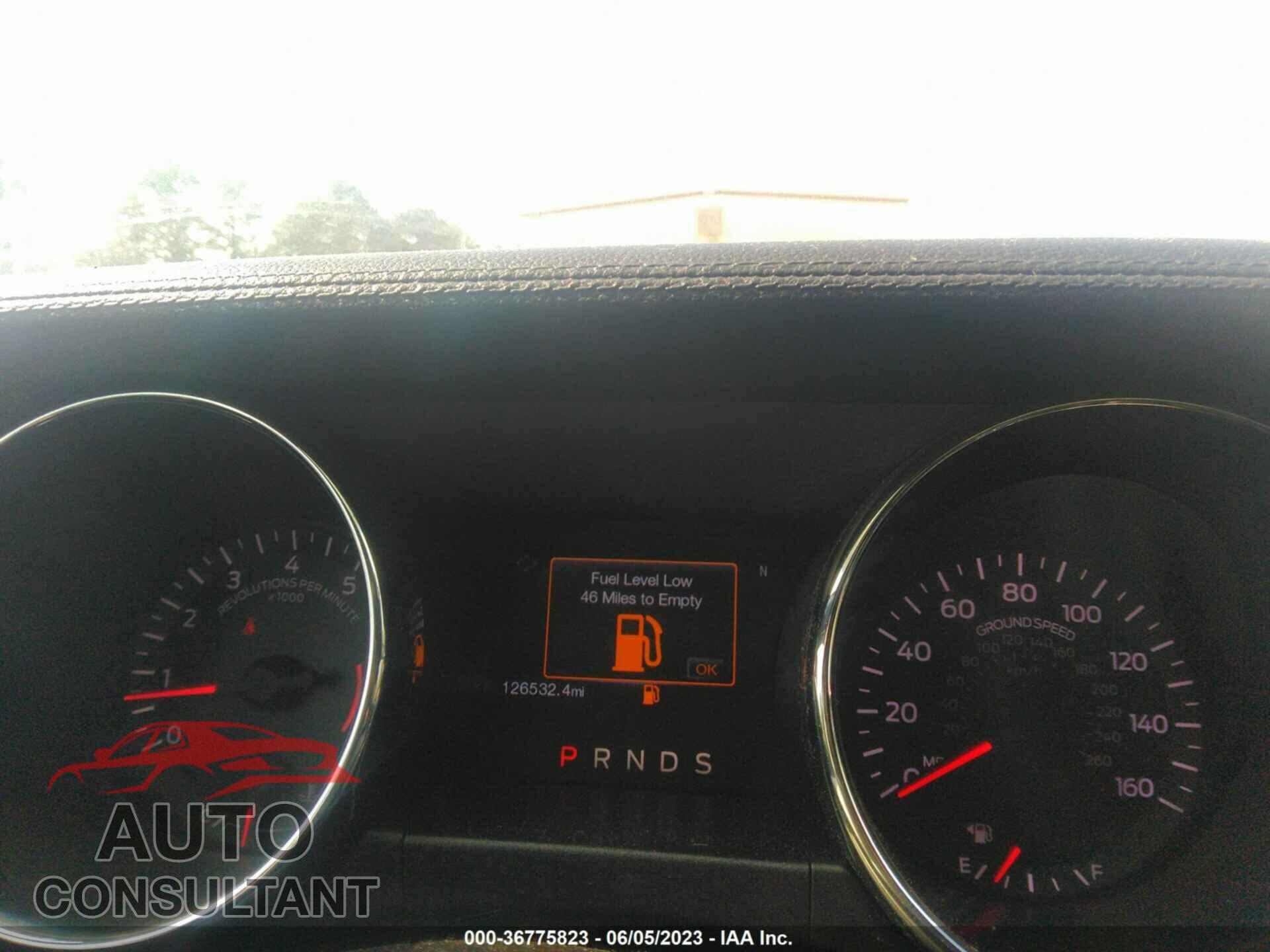 FORD MUSTANG 2016 - 1FA6P8TH7G5261828