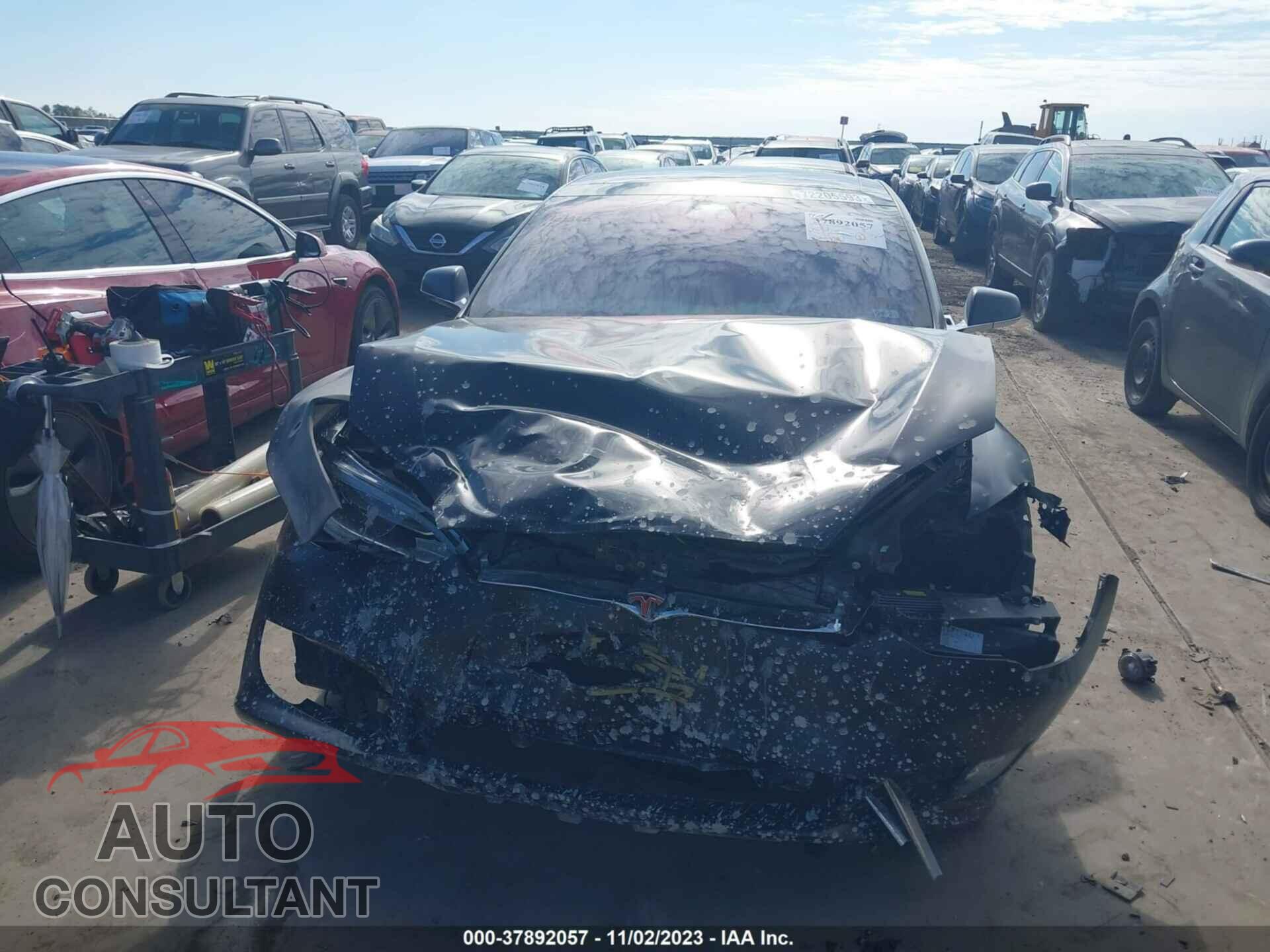 TESLA MODEL S 2017 - 5YJSA1E25HF181096