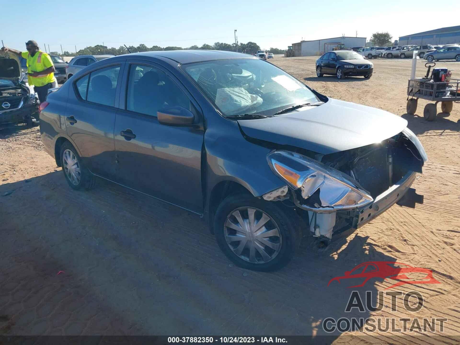 NISSAN VERSA 2016 - 3N1CN7AP8GL855533