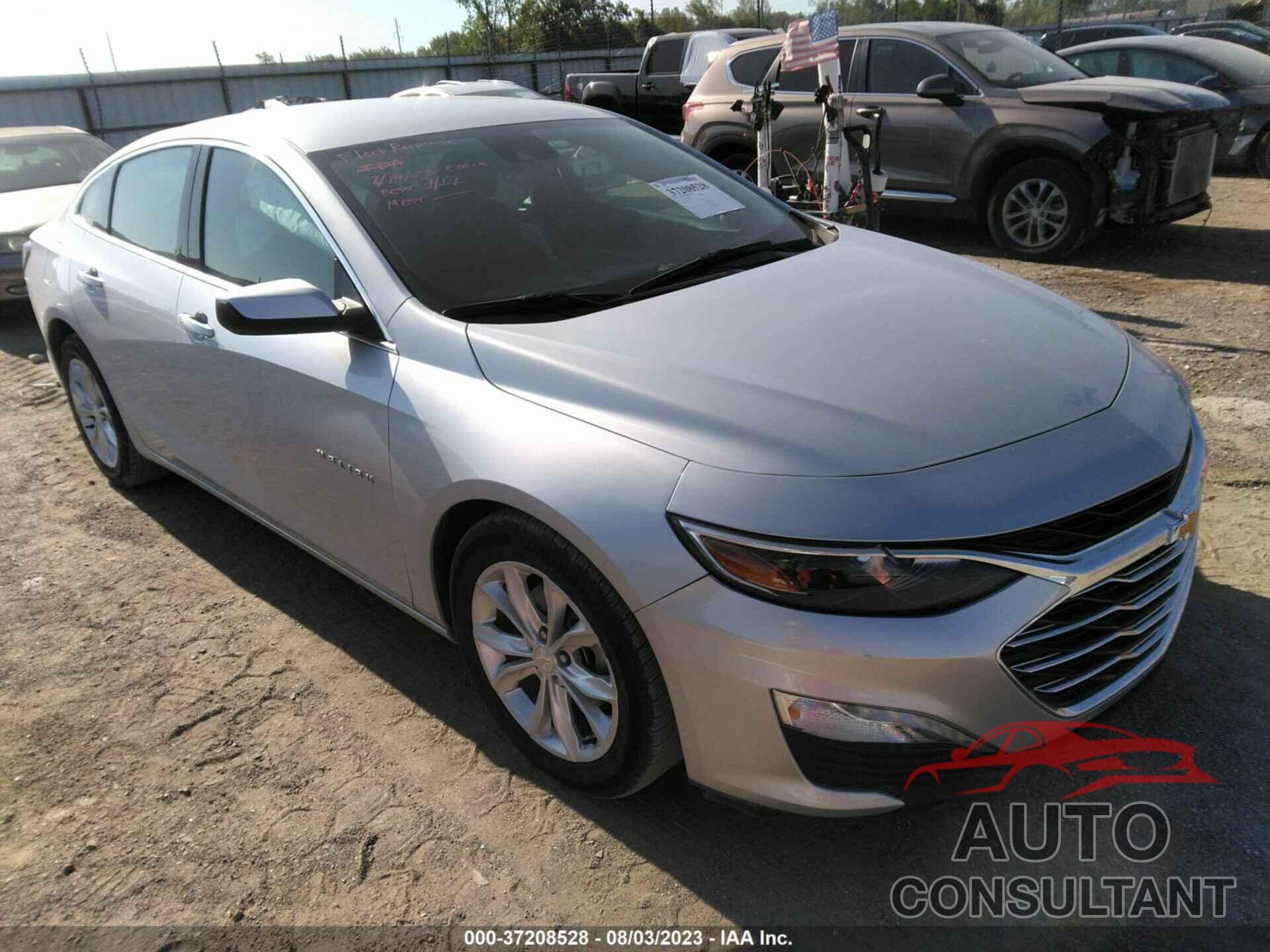 CHEVROLET MALIBU 2022 - 1G1ZD5ST8NF111781
