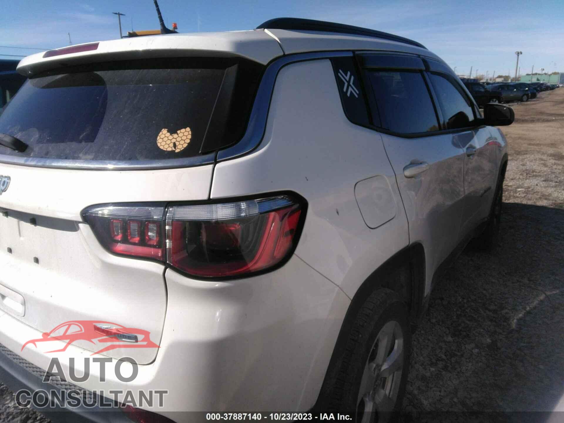 JEEP COMPASS 2019 - 3C4NJDBB6KT780908