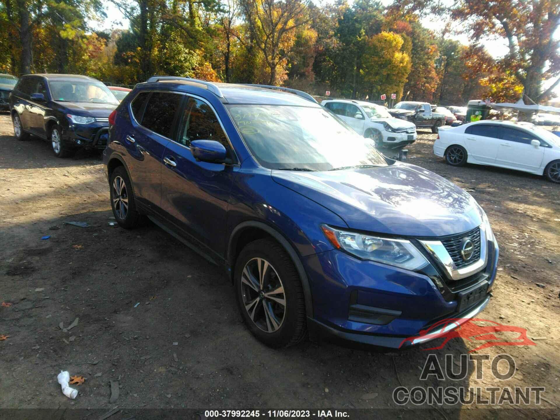 NISSAN ROGUE 2019 - JN8AT2MV1KW370584