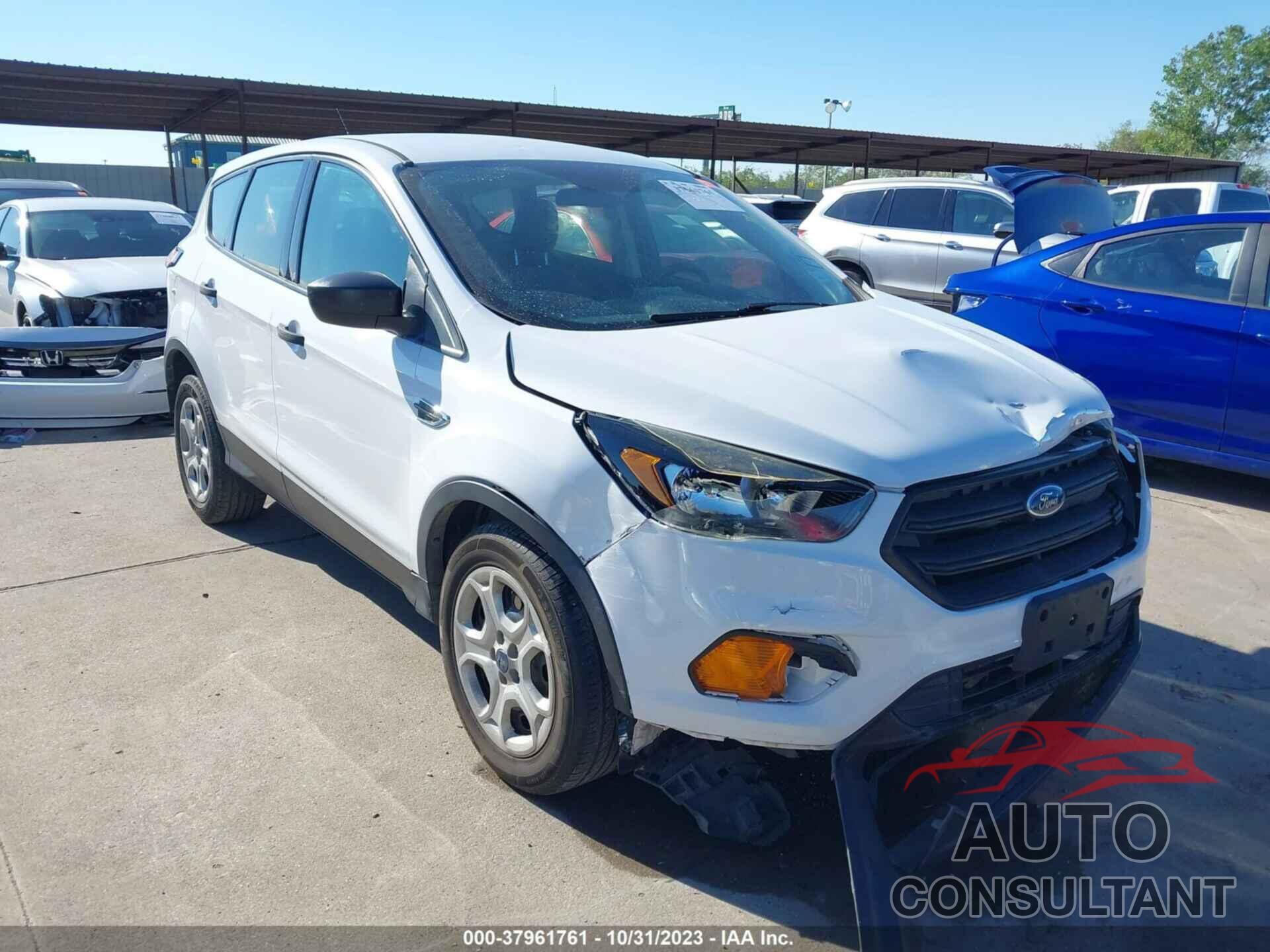 FORD ESCAPE 2018 - 1FMCU0F78JUA54349