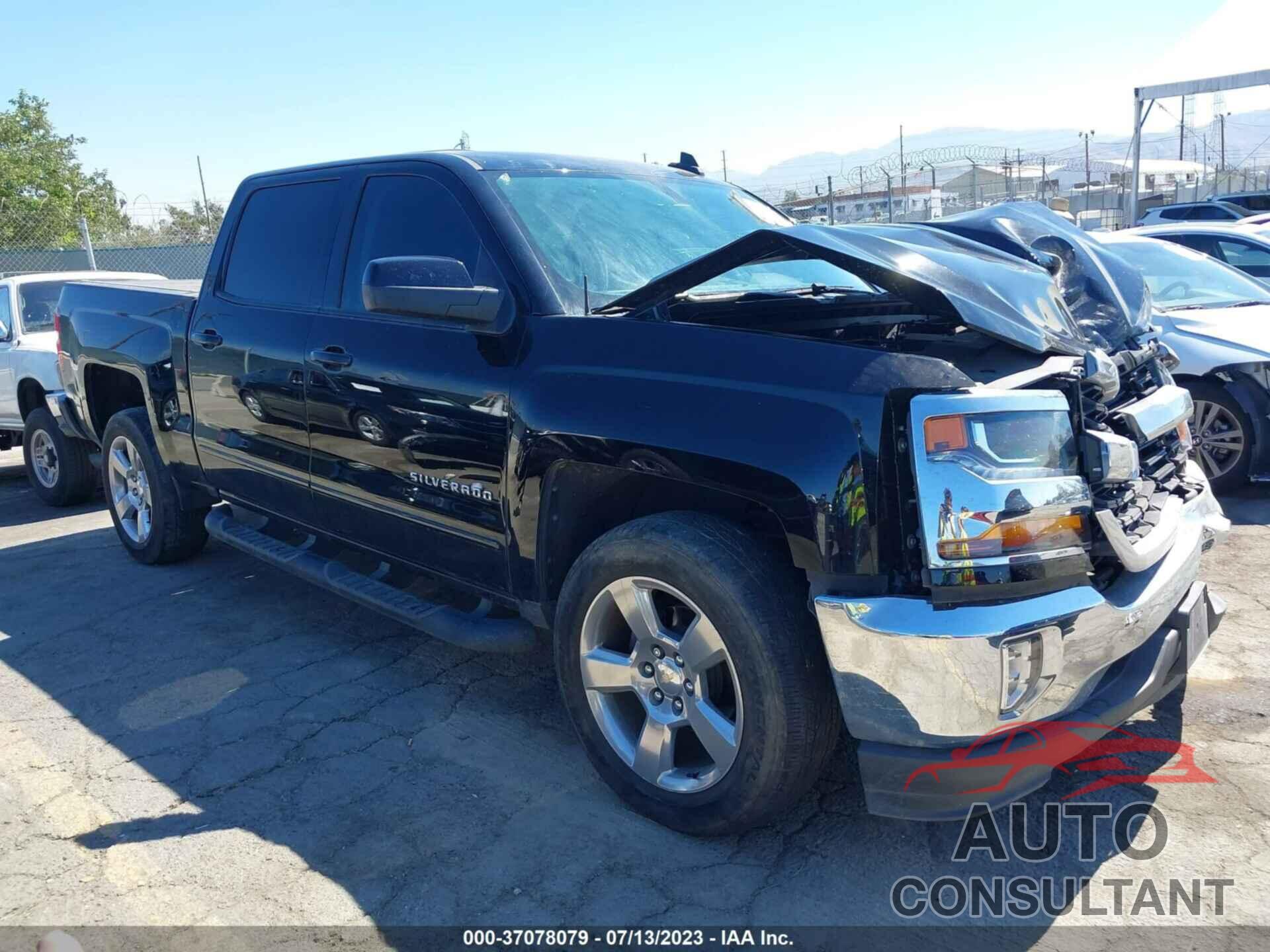CHEVROLET SILVERADO 1500 2018 - 3GCPCREC1JG401230