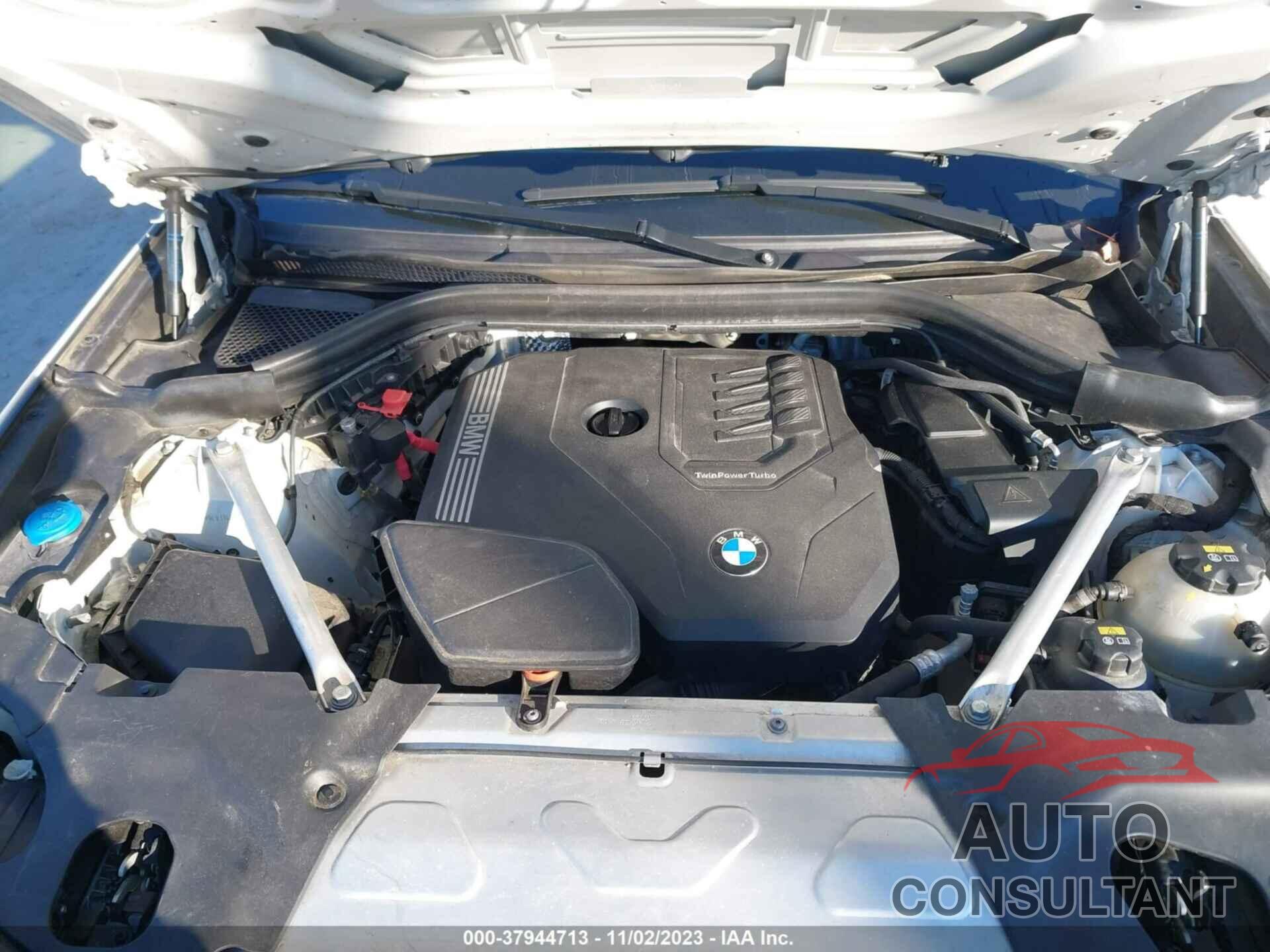 BMW X3 2021 - 5UXTY5C03M9E93142