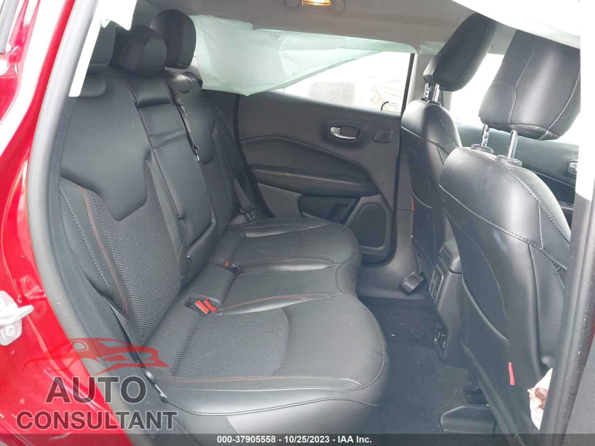 JEEP COMPASS 2019 - 3C4NJDDB5KT617793