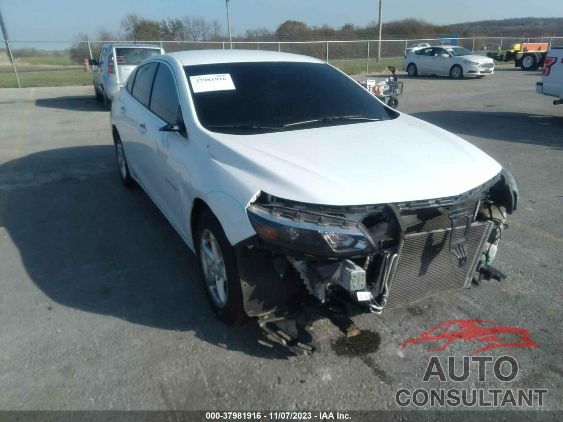 CHEVROLET MALIBU 2018 - 1G1ZB5ST0JF280631