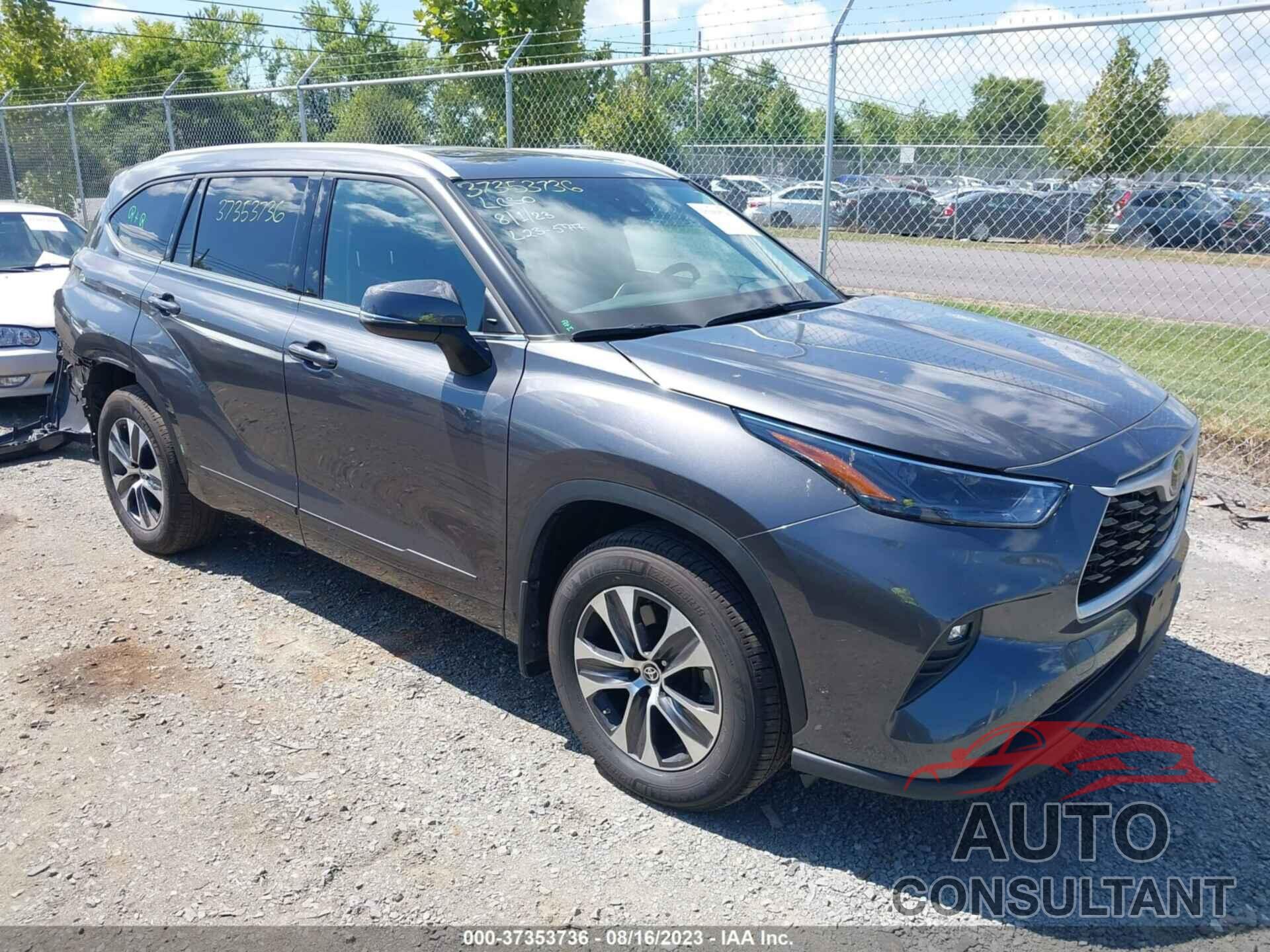 TOYOTA HIGHLANDER 2022 - 5TDGZRBH4NS237896