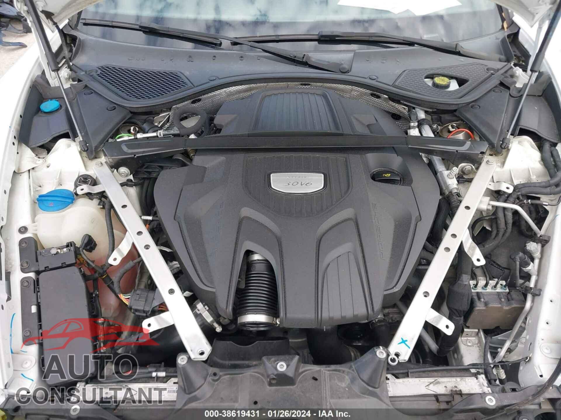 PORSCHE PANAMERA 2017 - WP0AA2A78HL101936