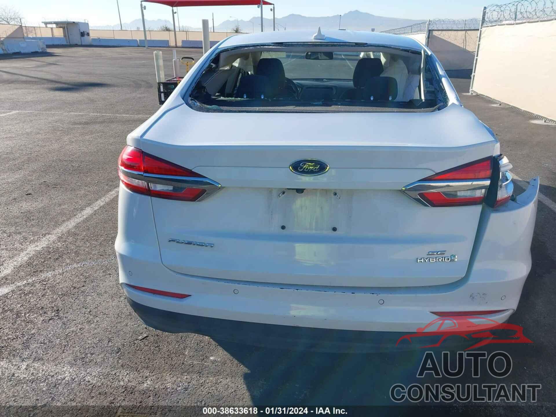 FORD FUSION 2019 - 3FA6P0LU7KR208180