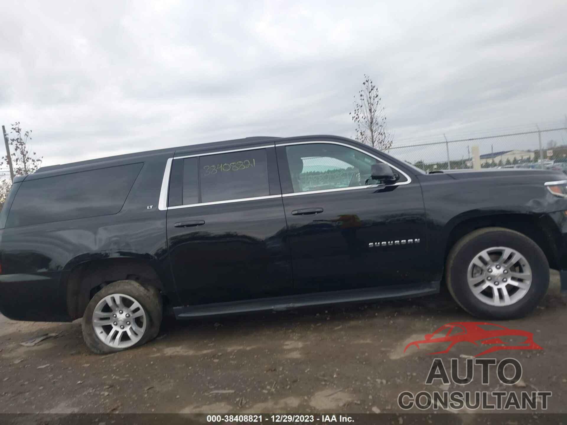 CHEVROLET SUBURBAN 2019 - 1GNSKHKCXKR169456