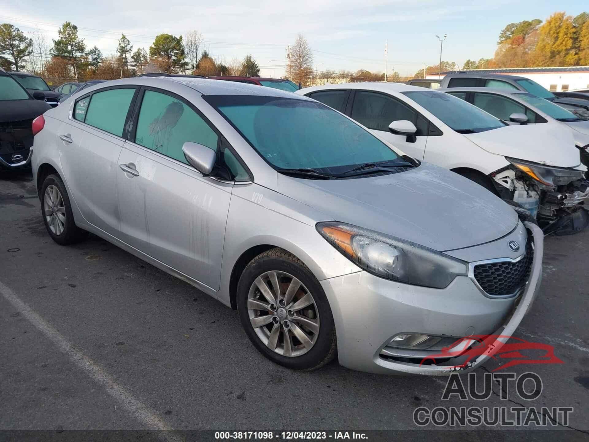 KIA FORTE 2015 - KNAFX4A85F5308324