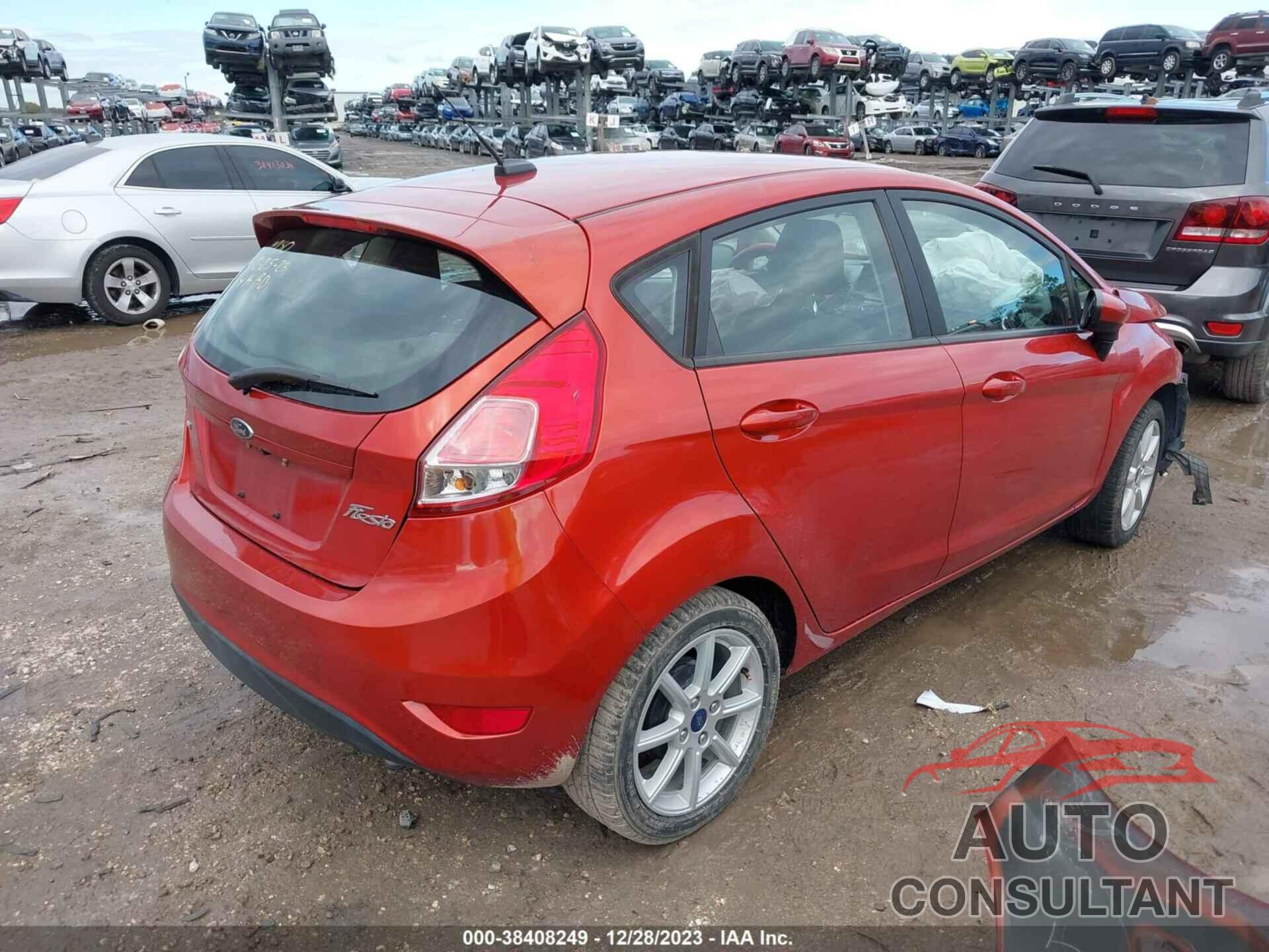 FORD FIESTA 2018 - 3FADP4EJ2JM135832