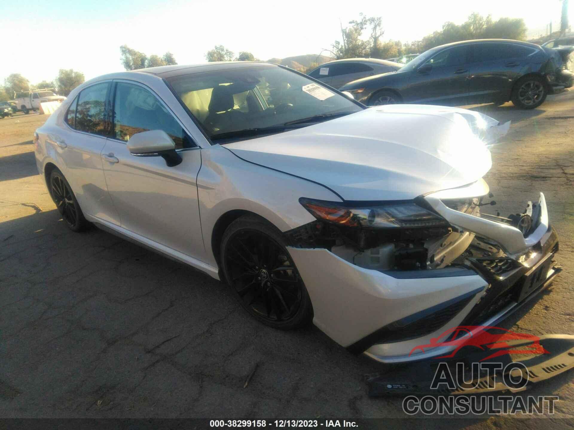 TOYOTA CAMRY 2021 - 4T1K61AKXMU577352