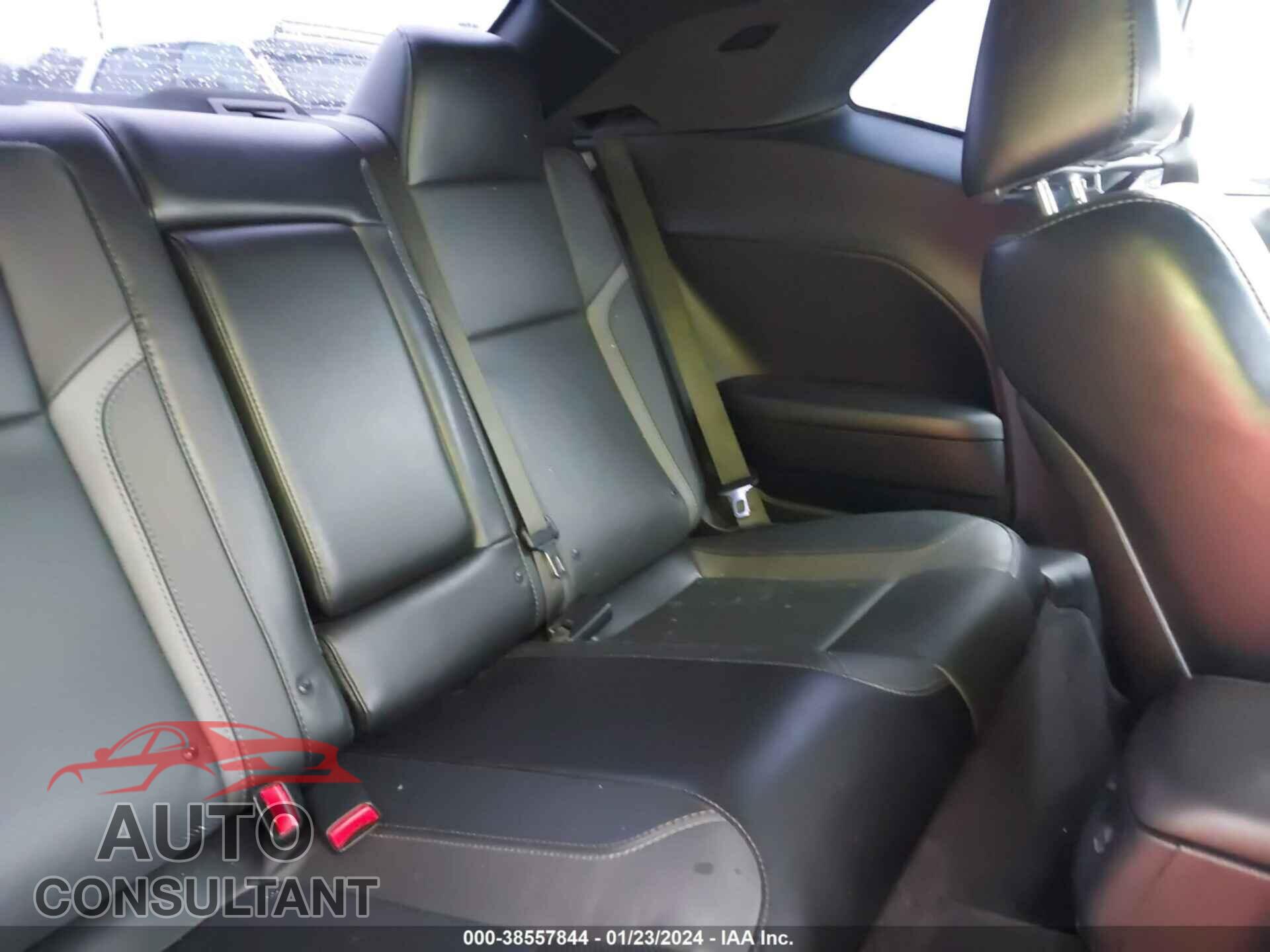 DODGE CHALLENGER 2016 - 2C3CDZBT3GH240750