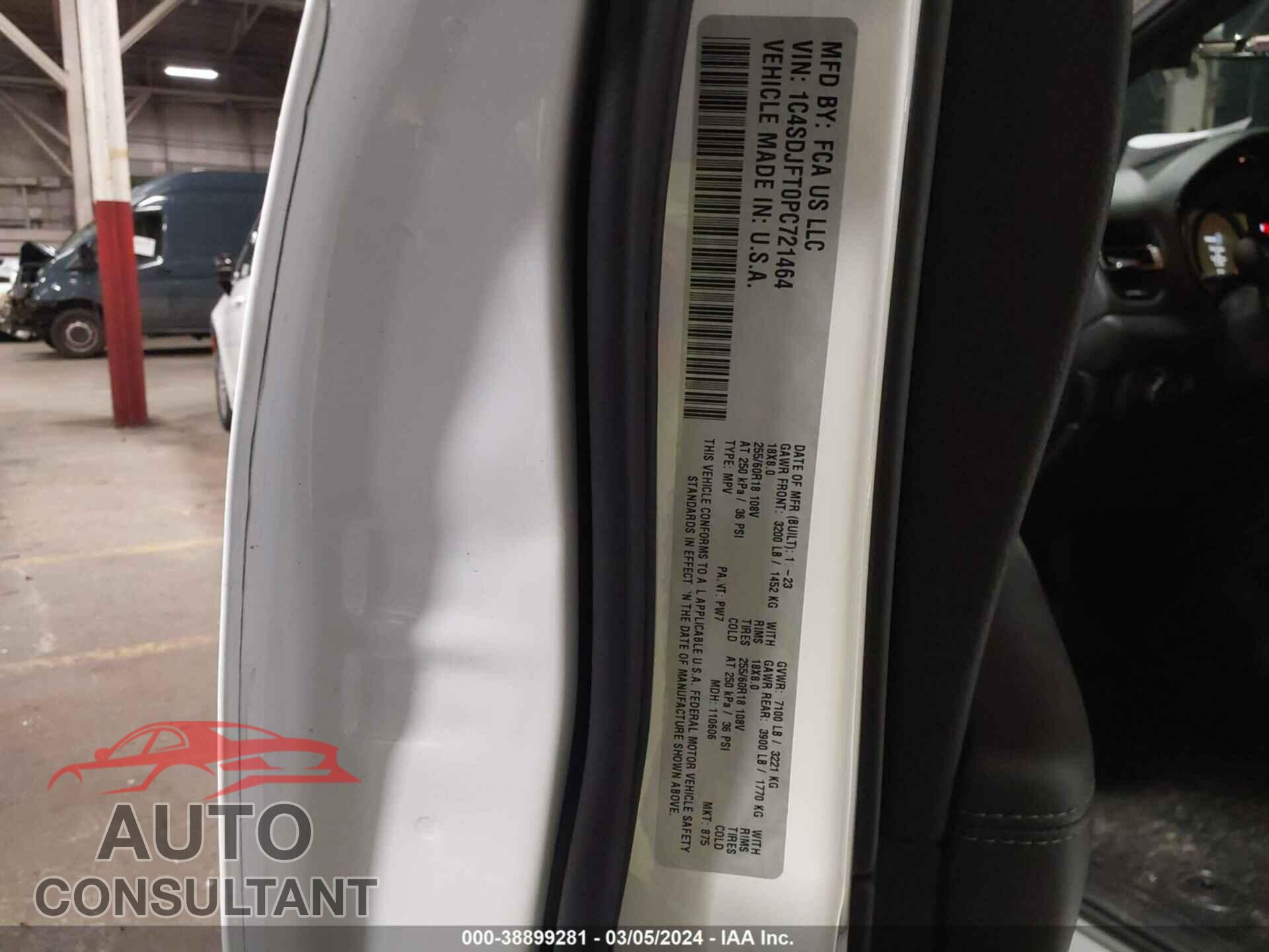 DODGE DURANGO 2023 - 1C4SDJFT0PC721464