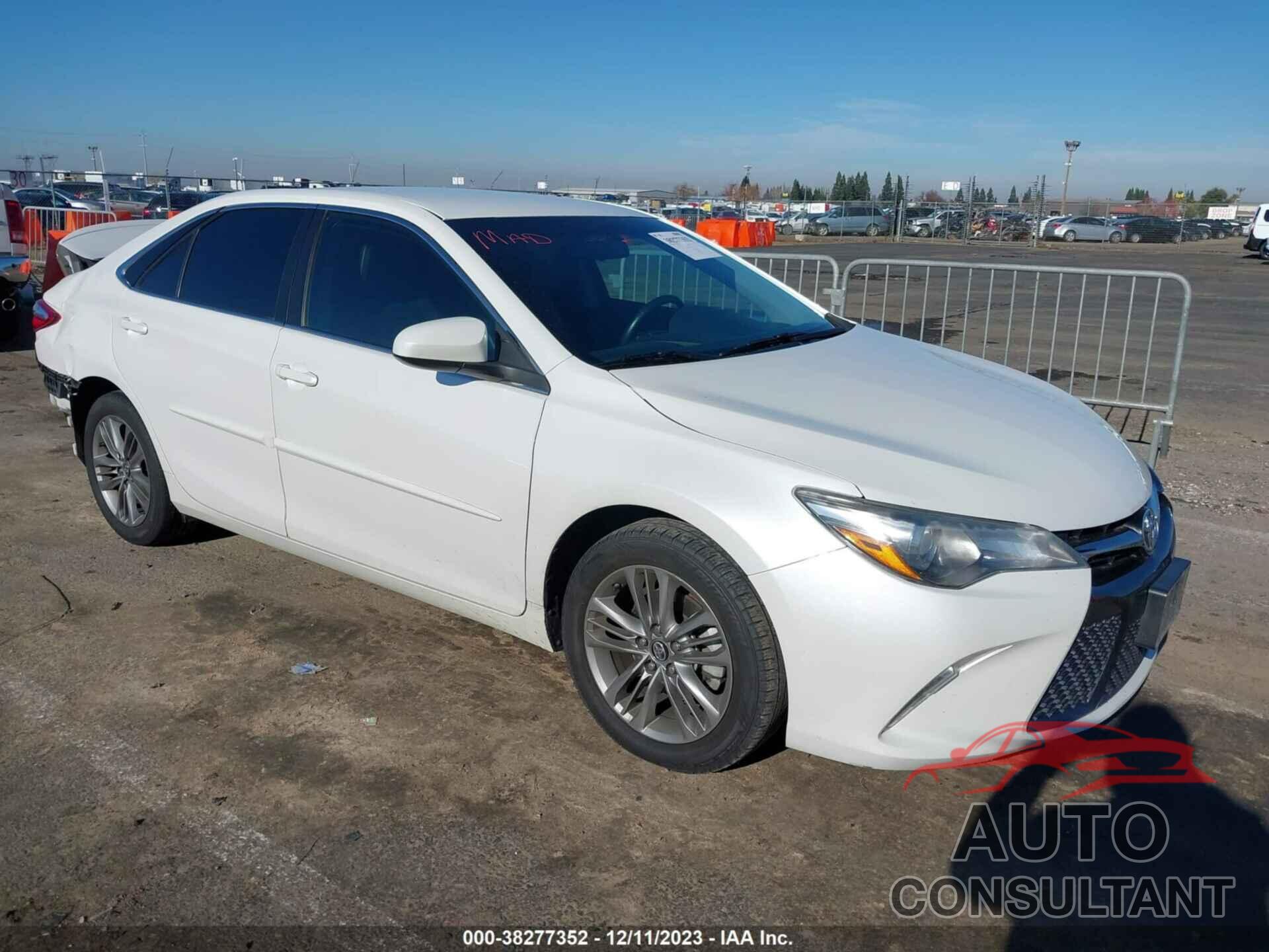 TOYOTA CAMRY 2016 - 4T1BF1FK8GU212939