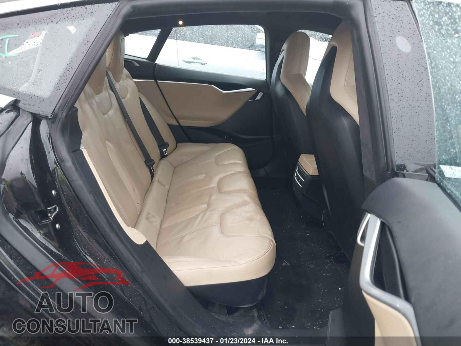 TESLA MODEL S 2016 - 5YJSA1E21GF172975
