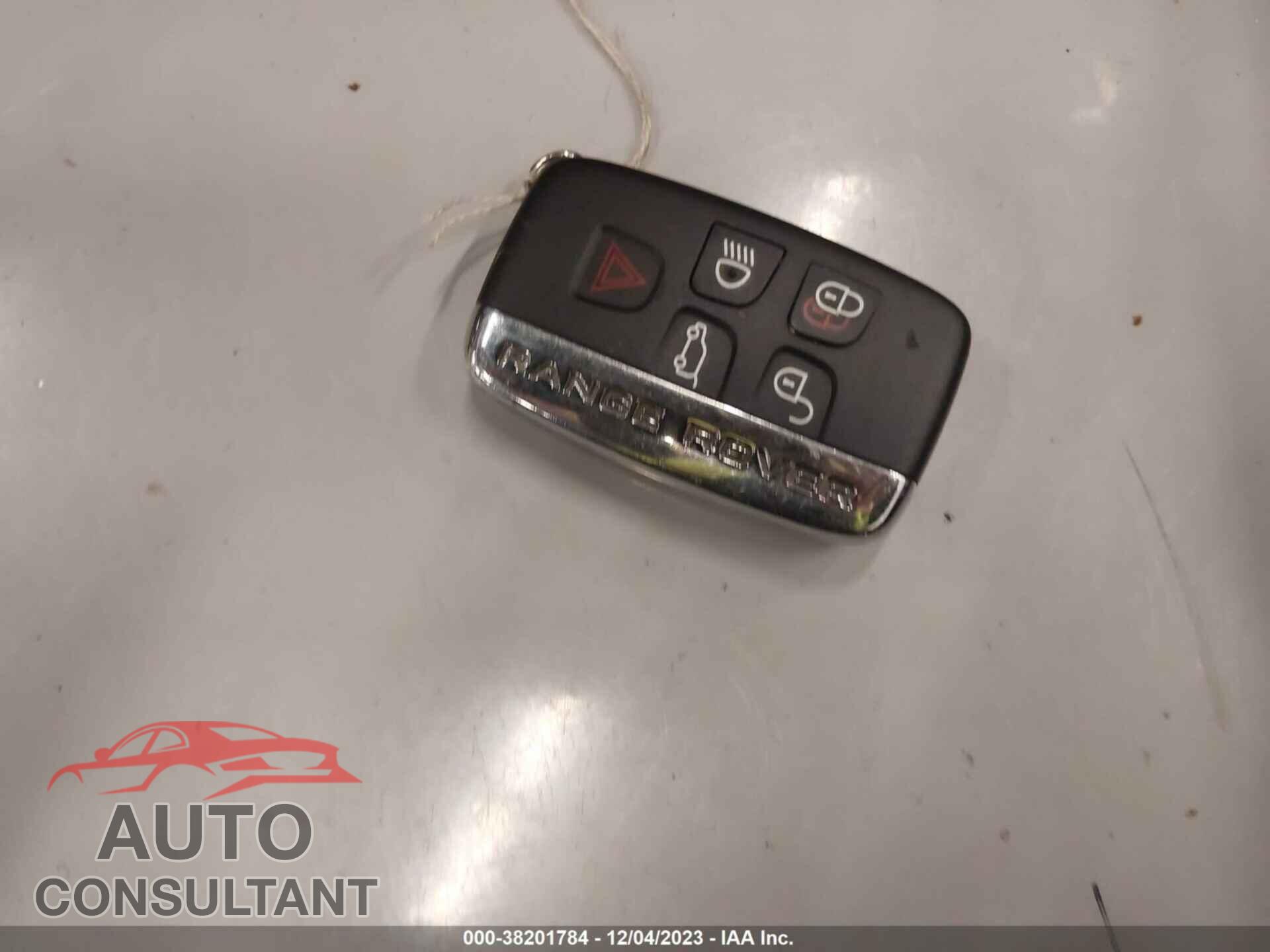 LAND ROVER RANGE ROVER 2017 - SALGS2FE8HA327364