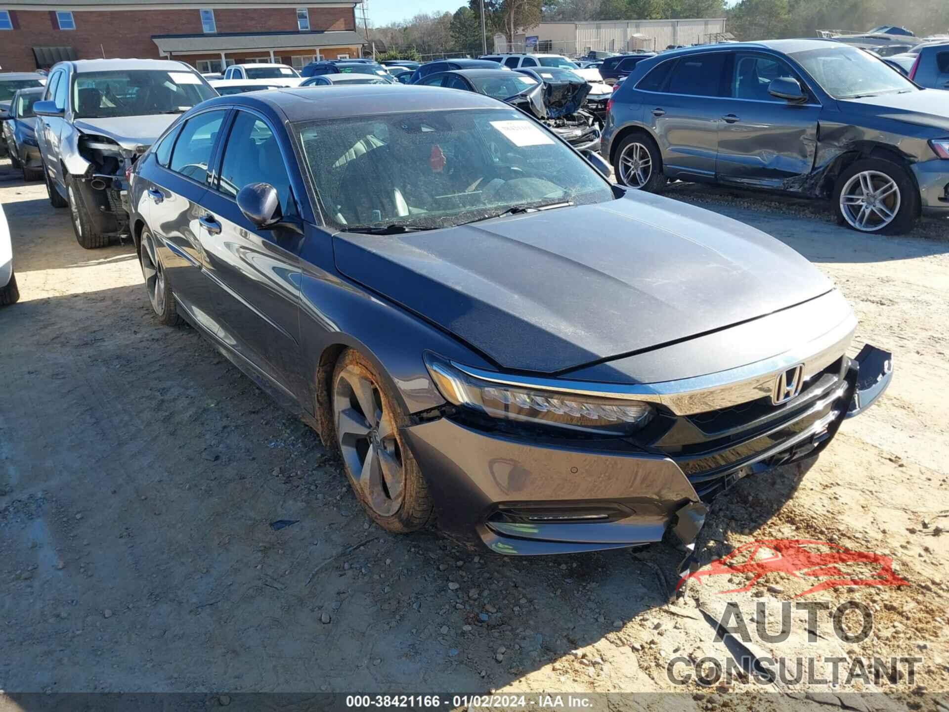 HONDA ACCORD 2018 - 1HGCV2F96JA038300