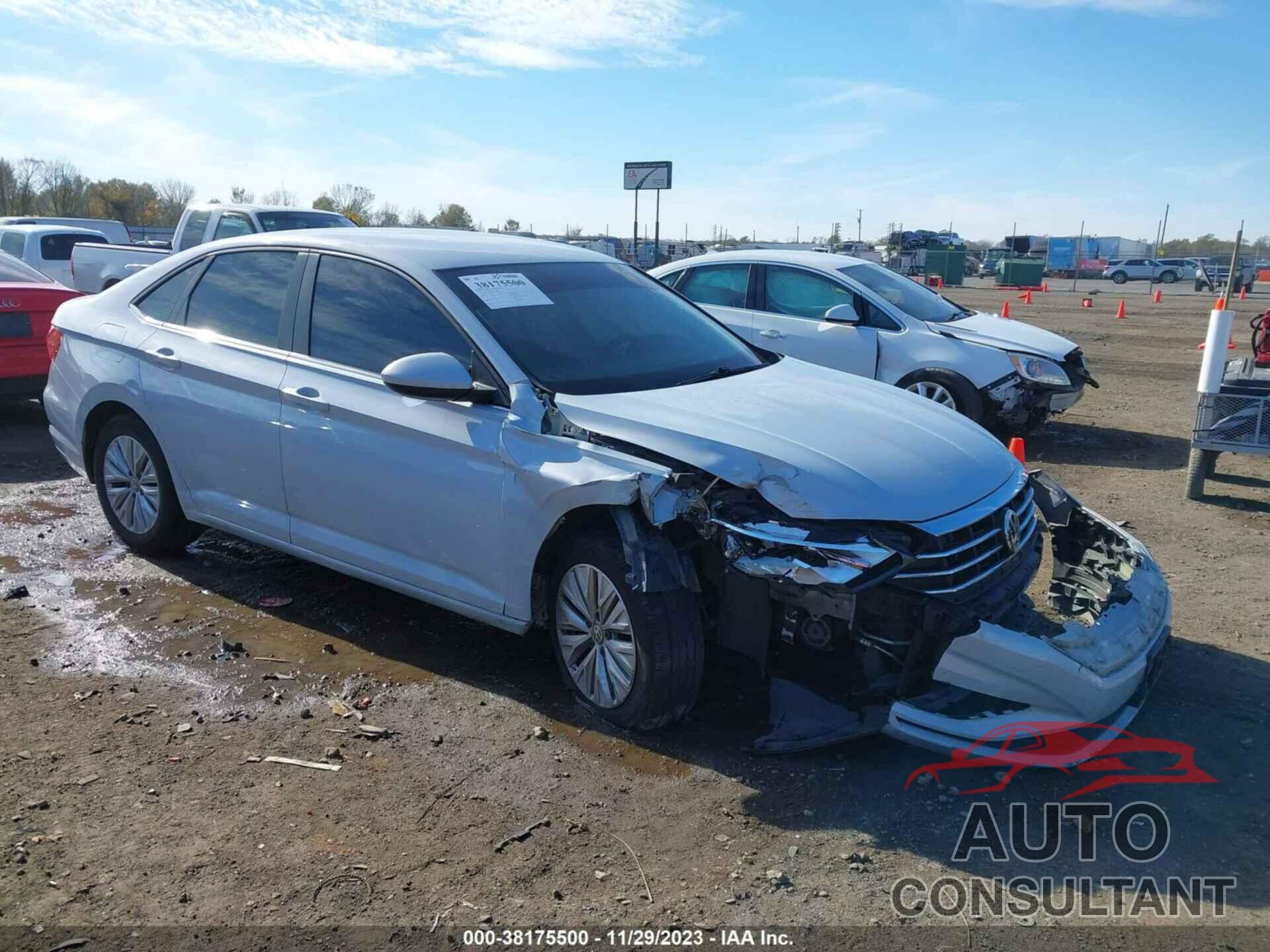 VOLKSWAGEN JETTA 2019 - 3VWC57BU0KM091789