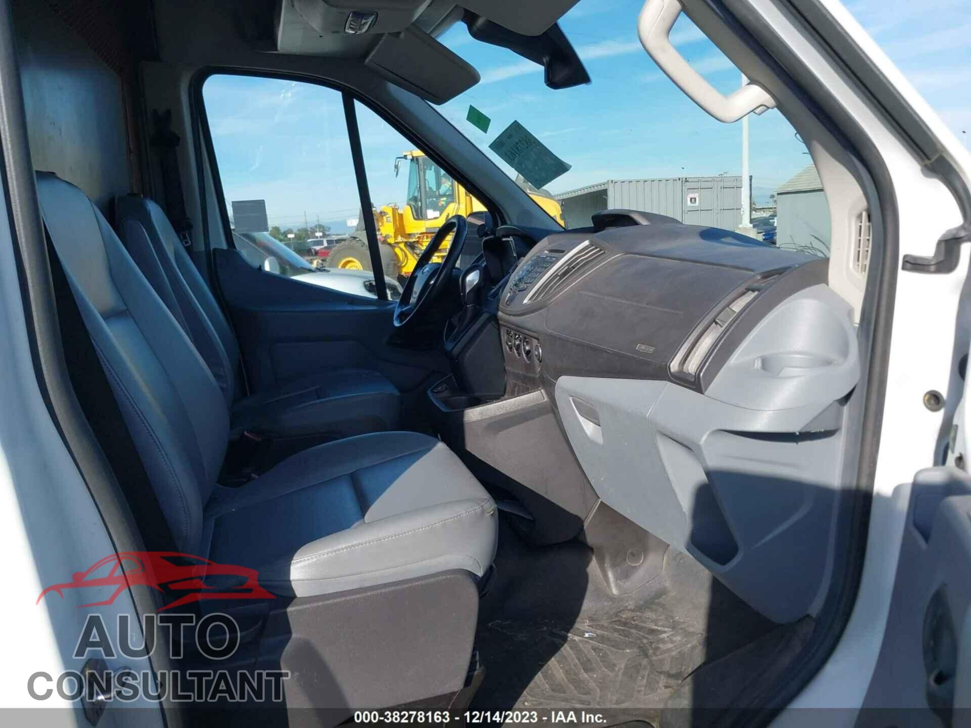 FORD TRANSIT 2017 - 1FTYR2CM7HKB04066