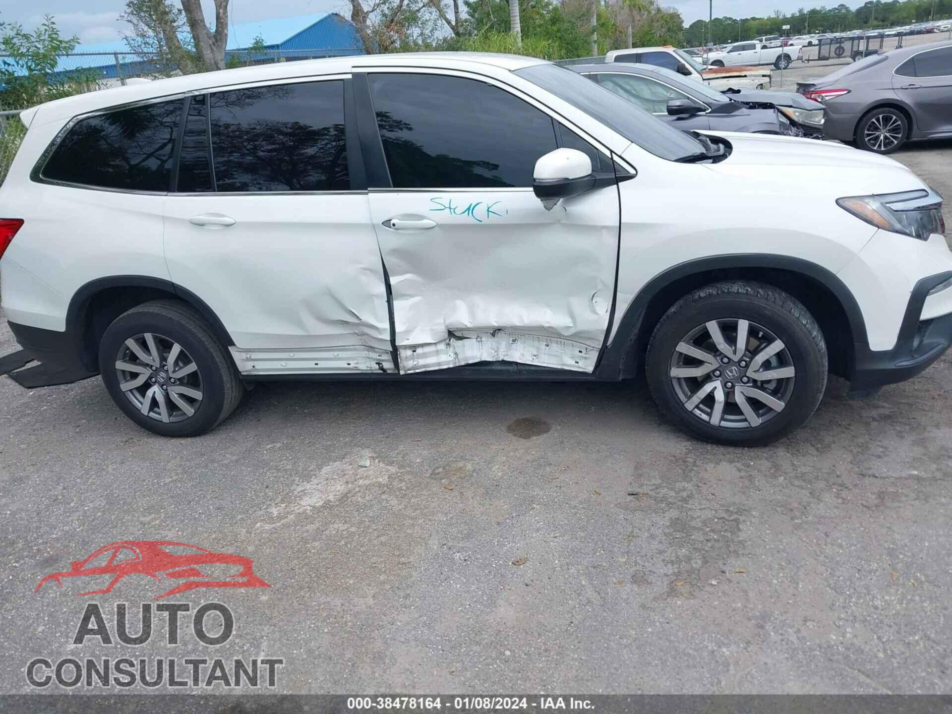 HONDA PILOT 2021 - 5FNYF5H38MB025510