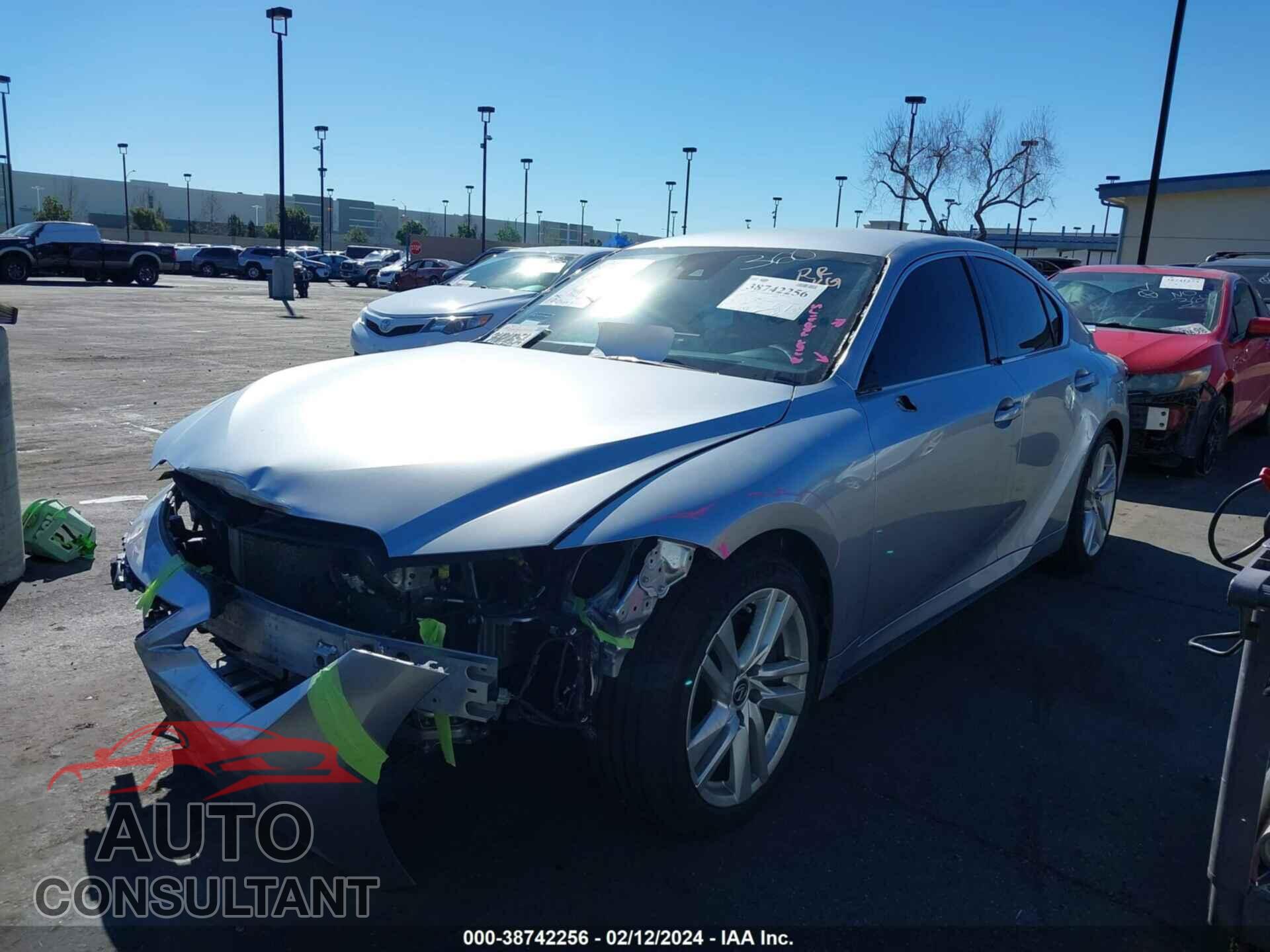 LEXUS IS 300 2021 - JTHAA1D29M5110166