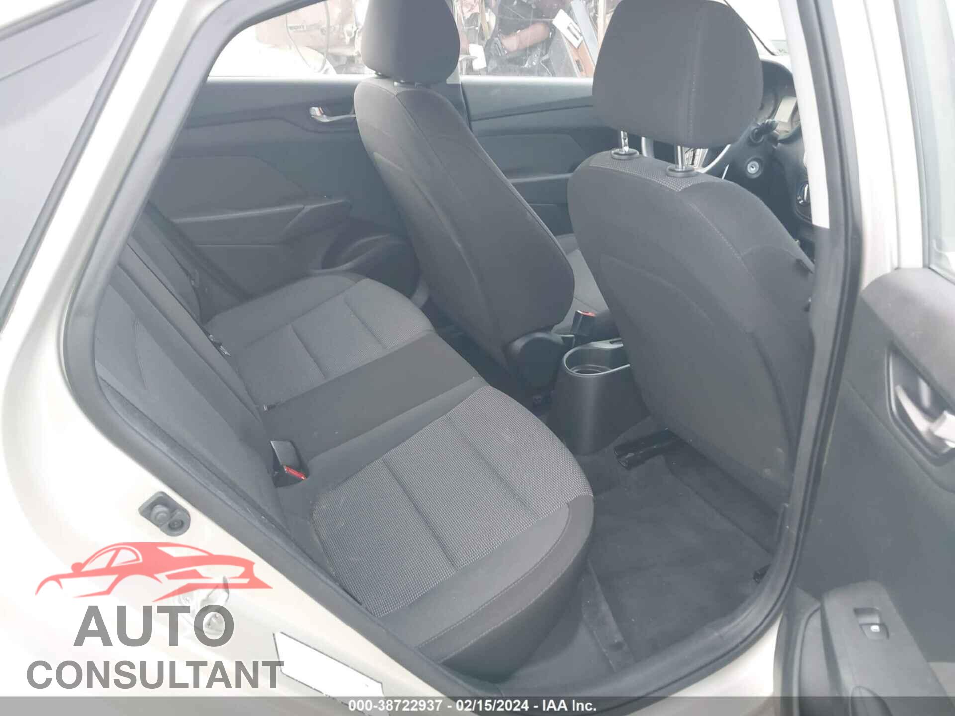 HYUNDAI ACCENT 2018 - 3KPC24A3XJE029411