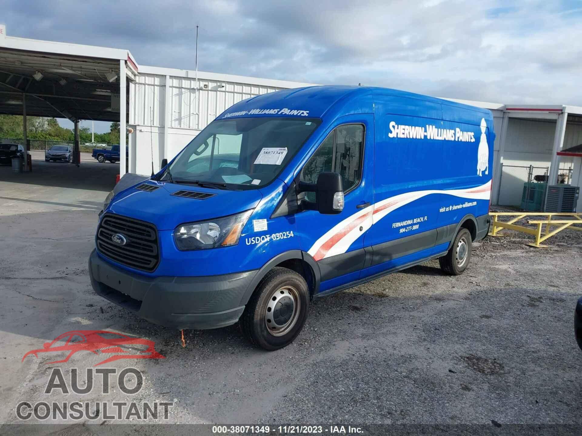 FORD TRANSIT 2018 - 1FTYR2CM2JKA54019