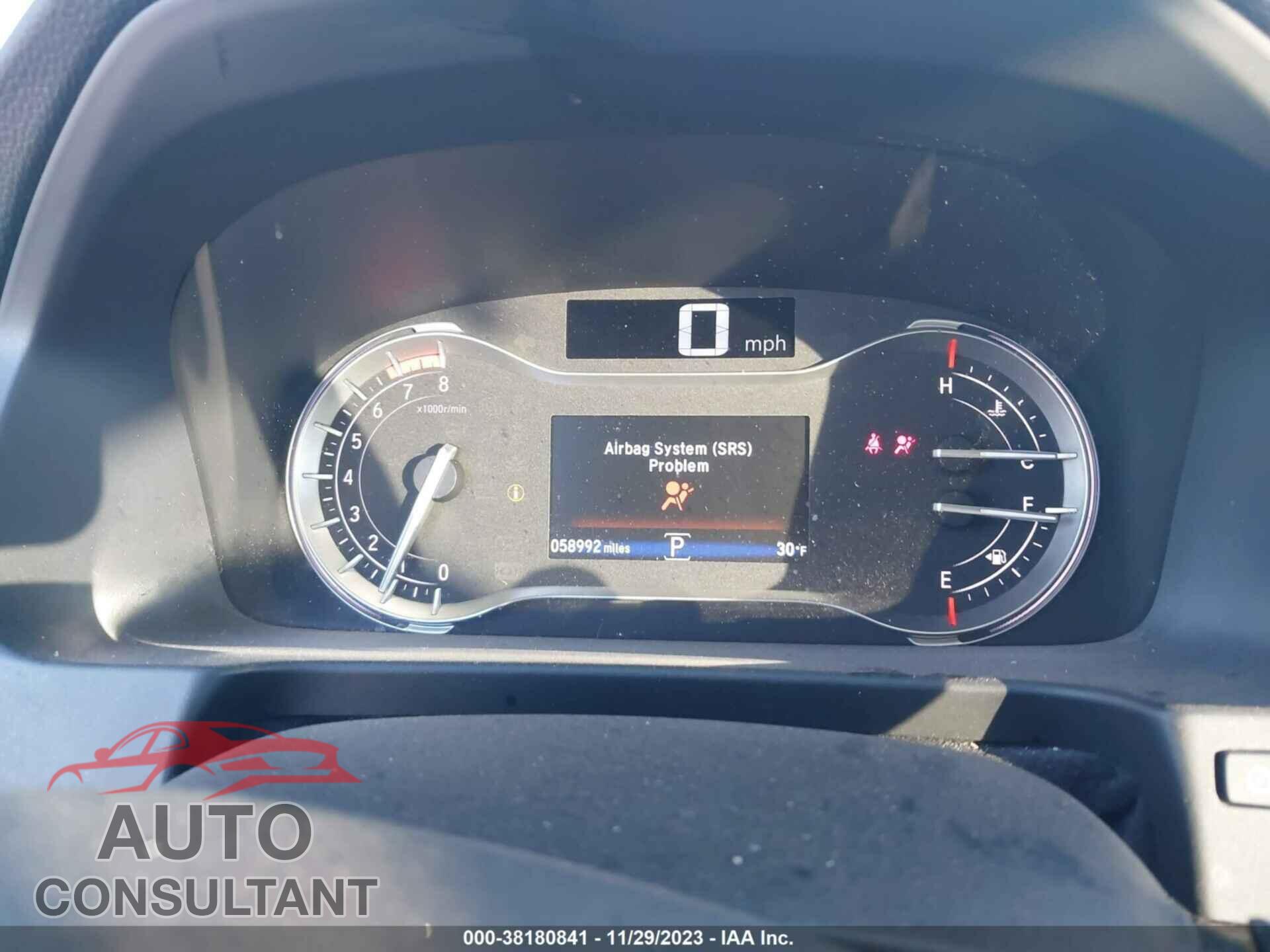 HONDA PILOT 2017 - 5FNYF6H96HB085625