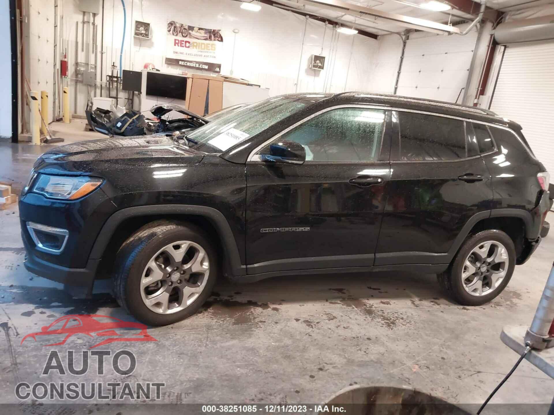 JEEP COMPASS 2021 - 3C4NJDCB1MT576812