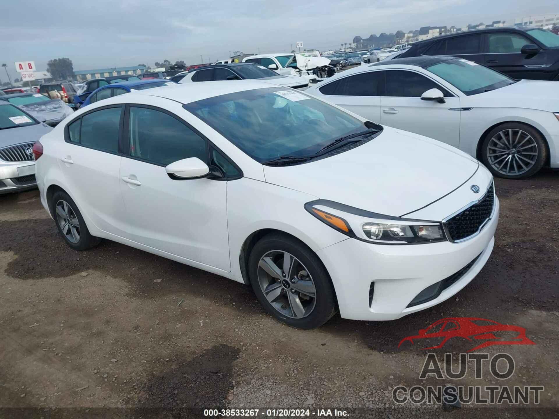 KIA FORTE 2018 - 3KPFL4A77JE172555