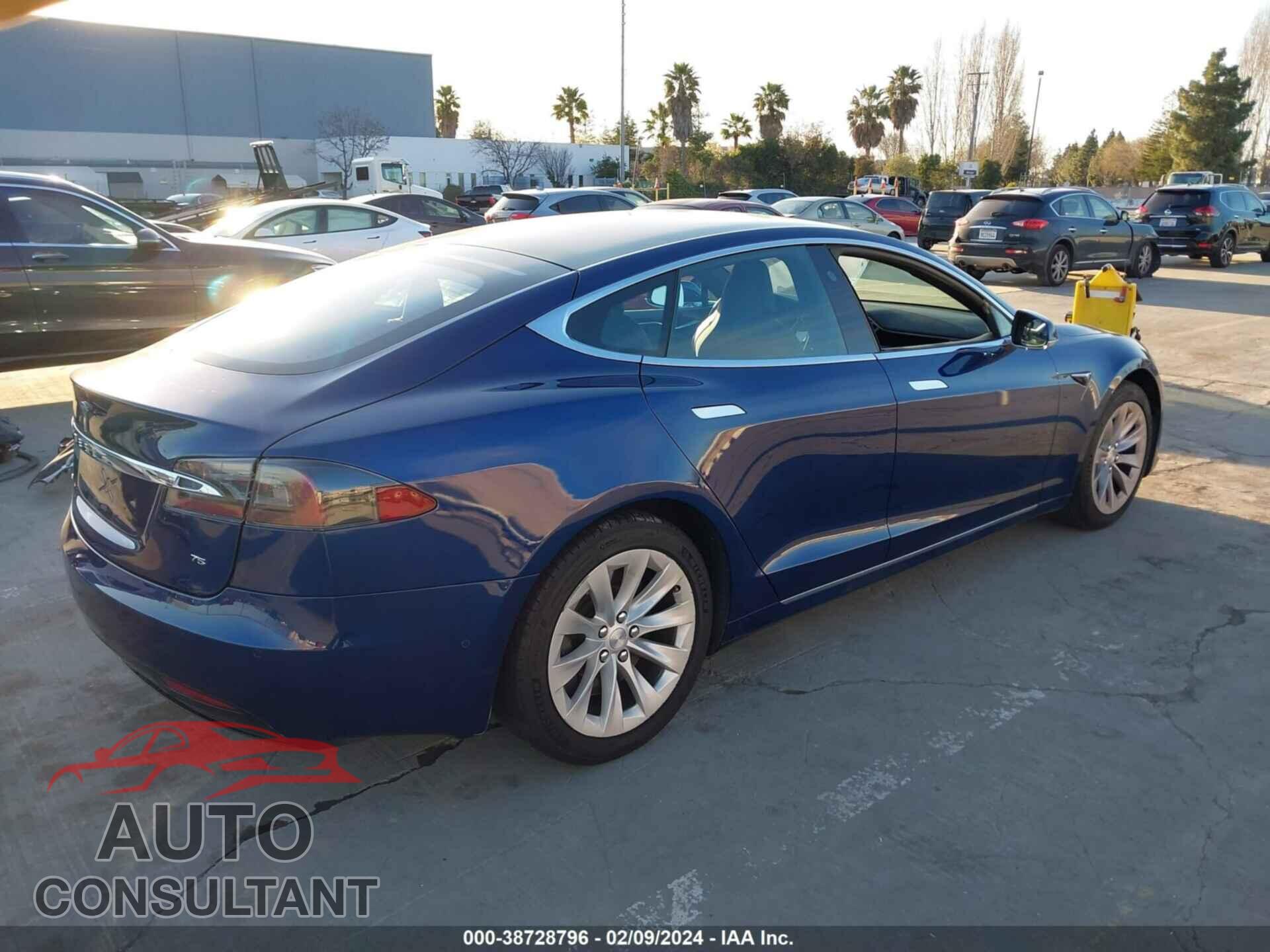 TESLA MODEL S 2017 - 5YJSA1E12HF209668