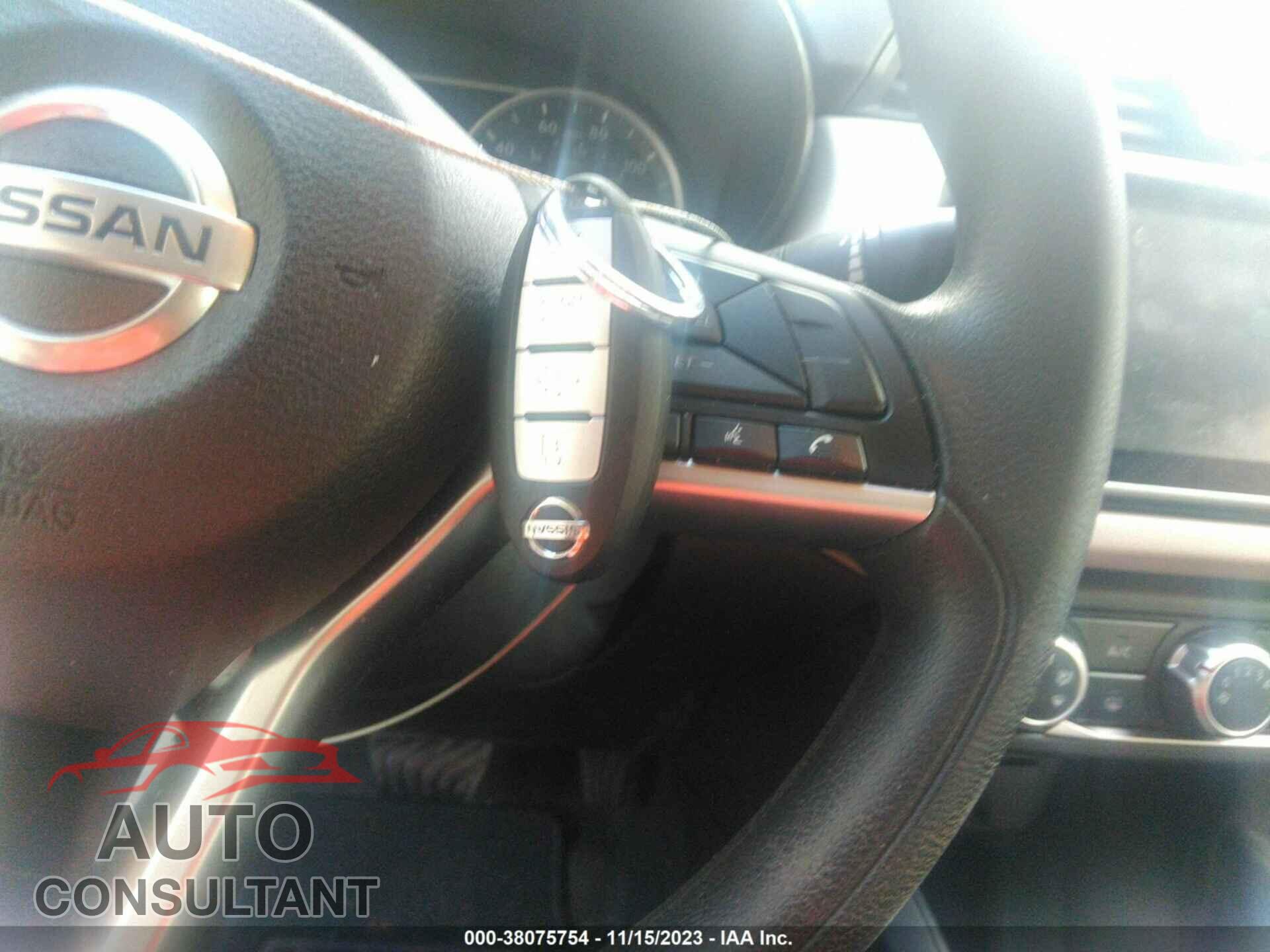 NISSAN VERSA 2021 - 3N1CN8EVXML895123