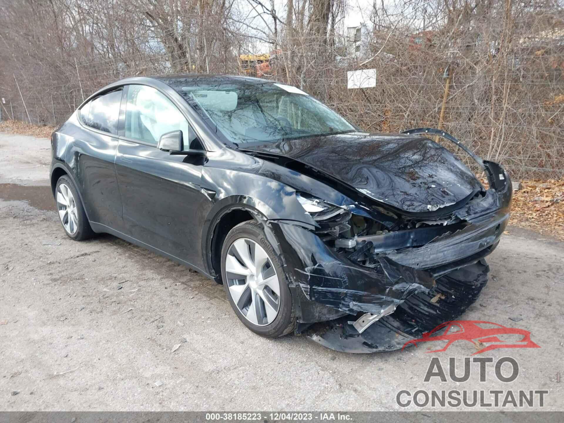 TESLA MODEL Y 2021 - 5YJYGDEEXMF195431