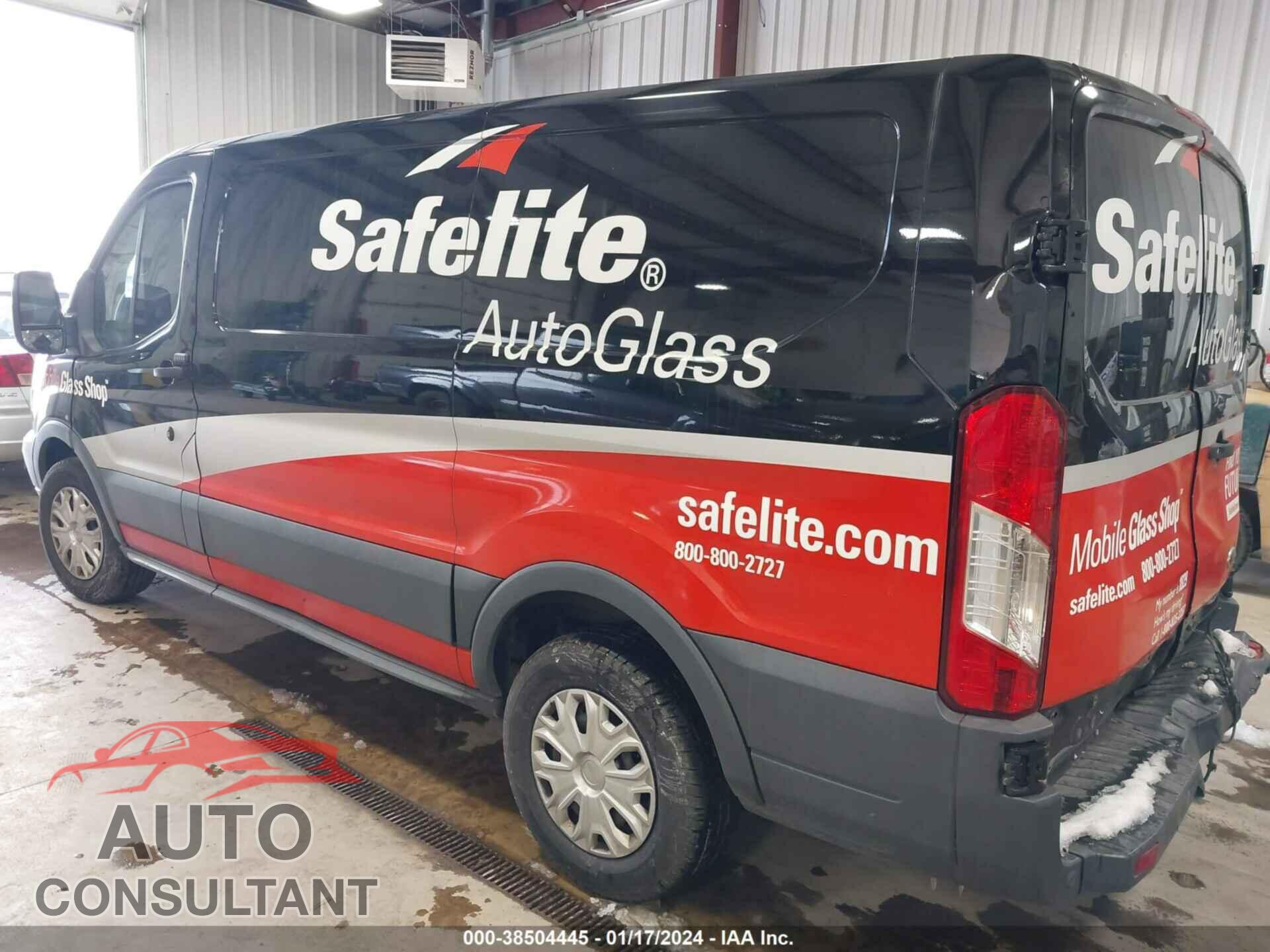 FORD TRANSIT-150 2018 - 1FTYE1YM6JKA38680
