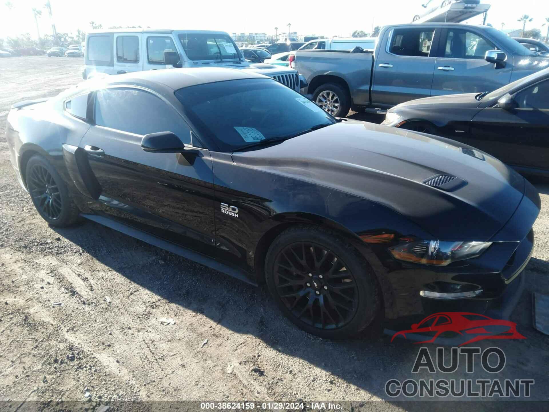 FORD MUSTANG 2018 - 1FA6P8CF0J5123120