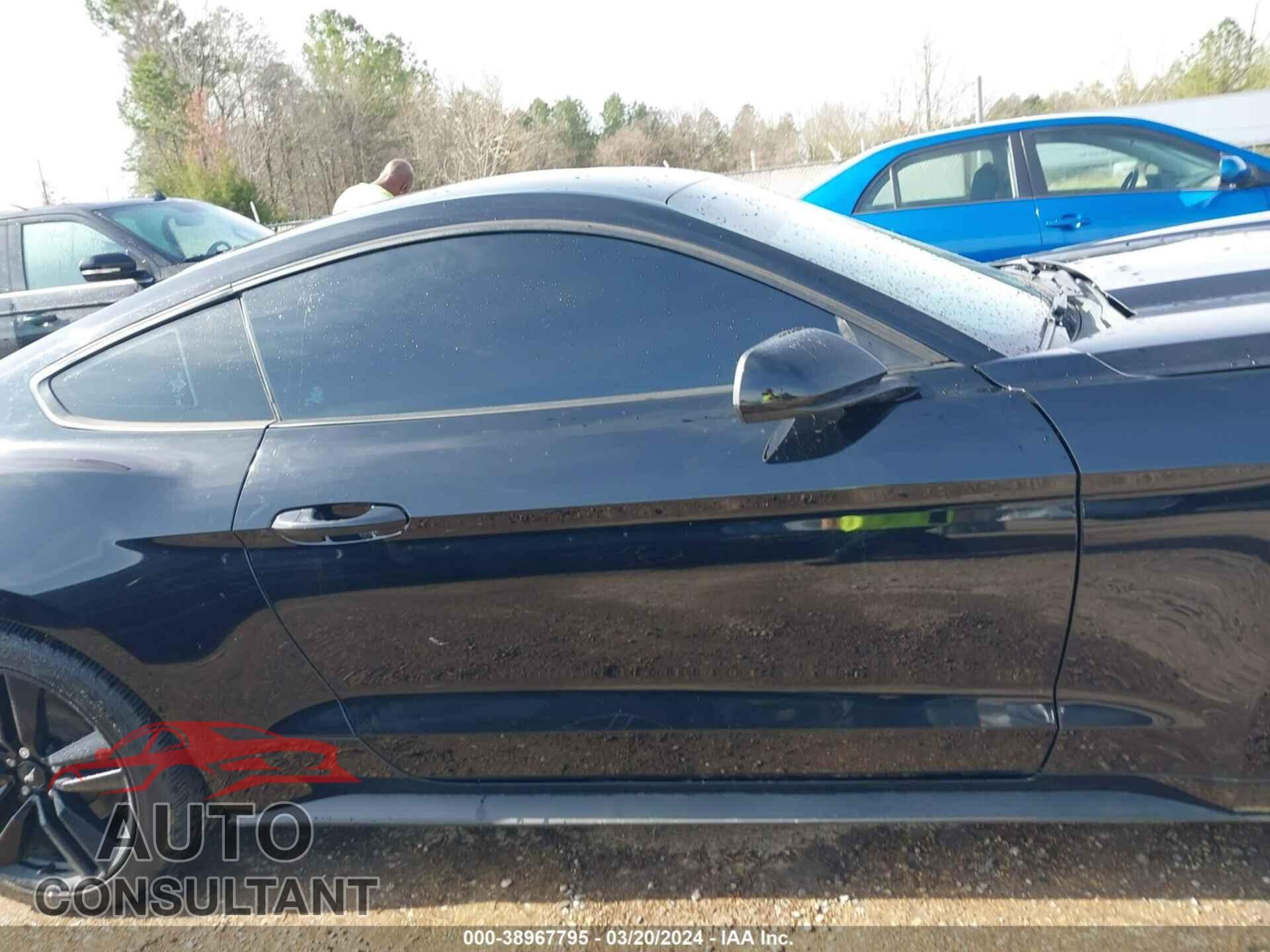 FORD MUSTANG 2017 - 1FA6P8TH3H5338938