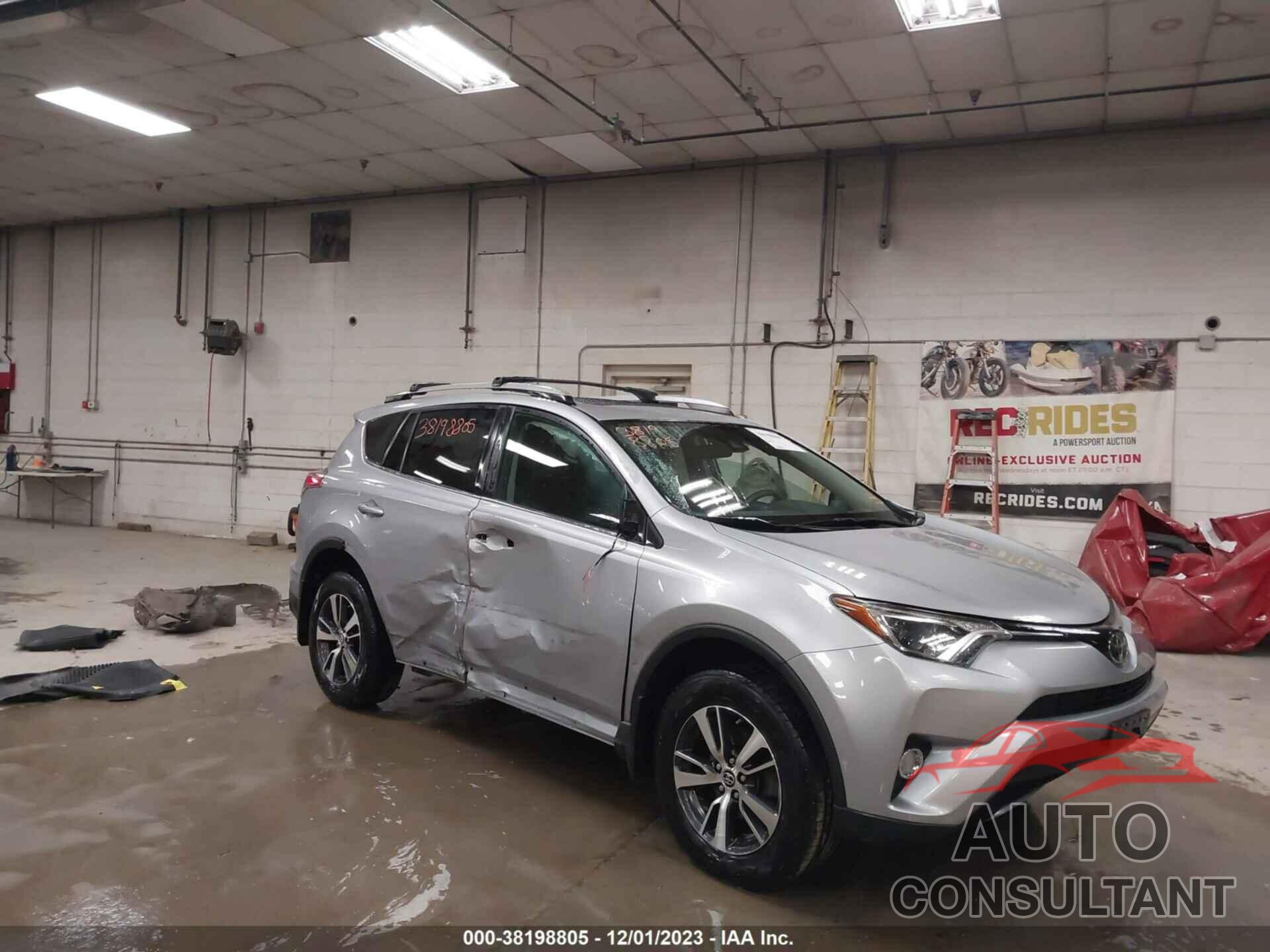 TOYOTA RAV4 2017 - 2T3RFREV6HW634869