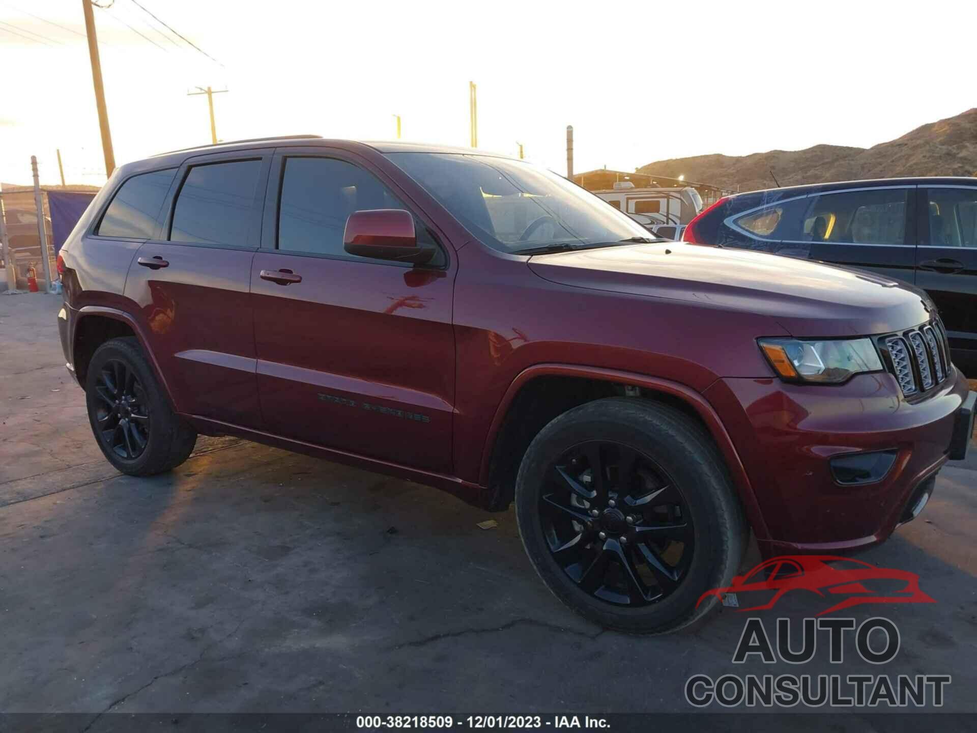 JEEP GRAND CHEROKEE 2017 - 1C4RJEAG2HC923247
